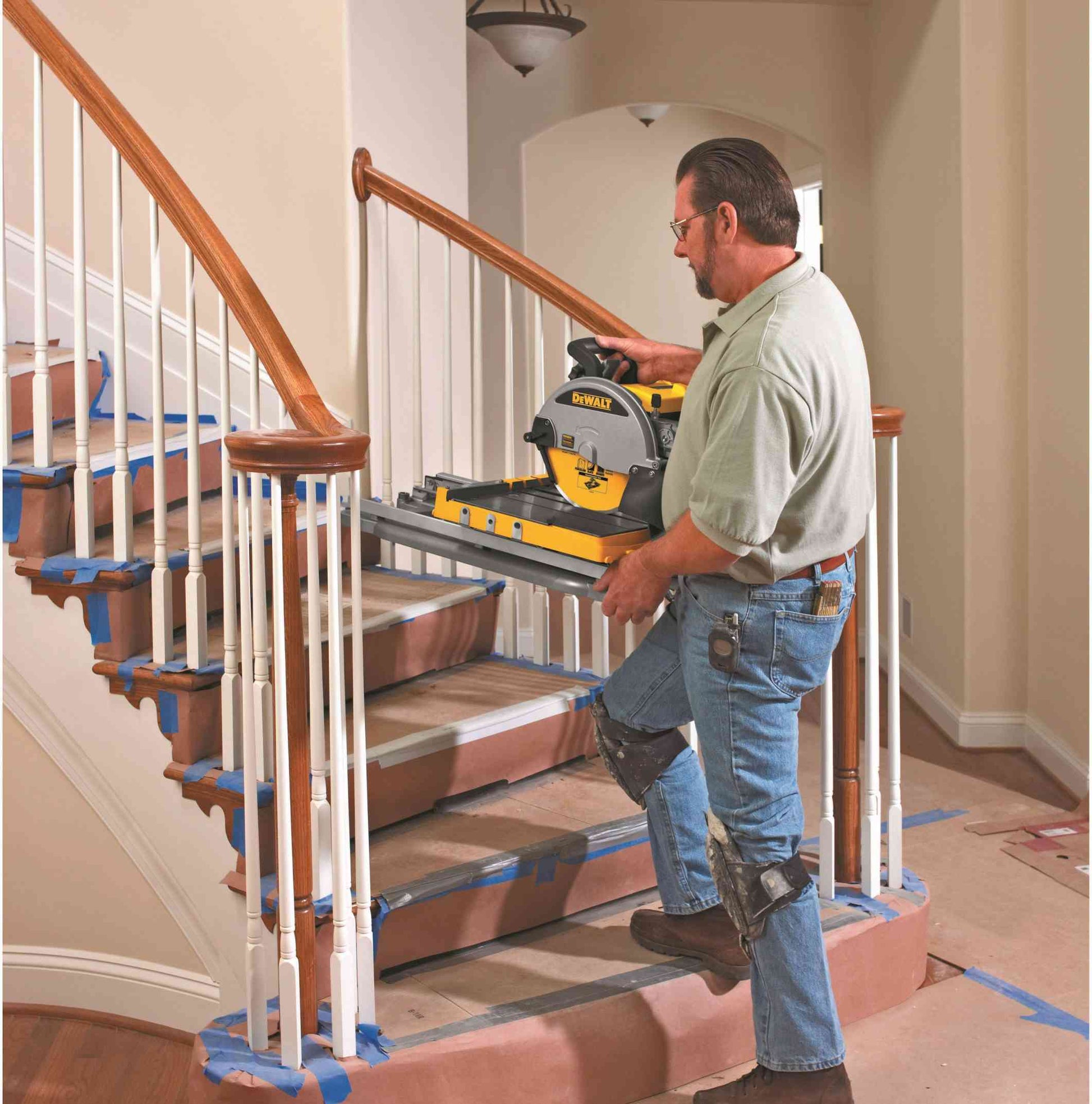 DeWalt D24000 10" Wet Tile Saw