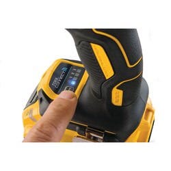 DeWalt DCD997CP2BT 20V Tool-Connect Cordless 1/2-Inch Hammer Drill 5.0Ah Kit