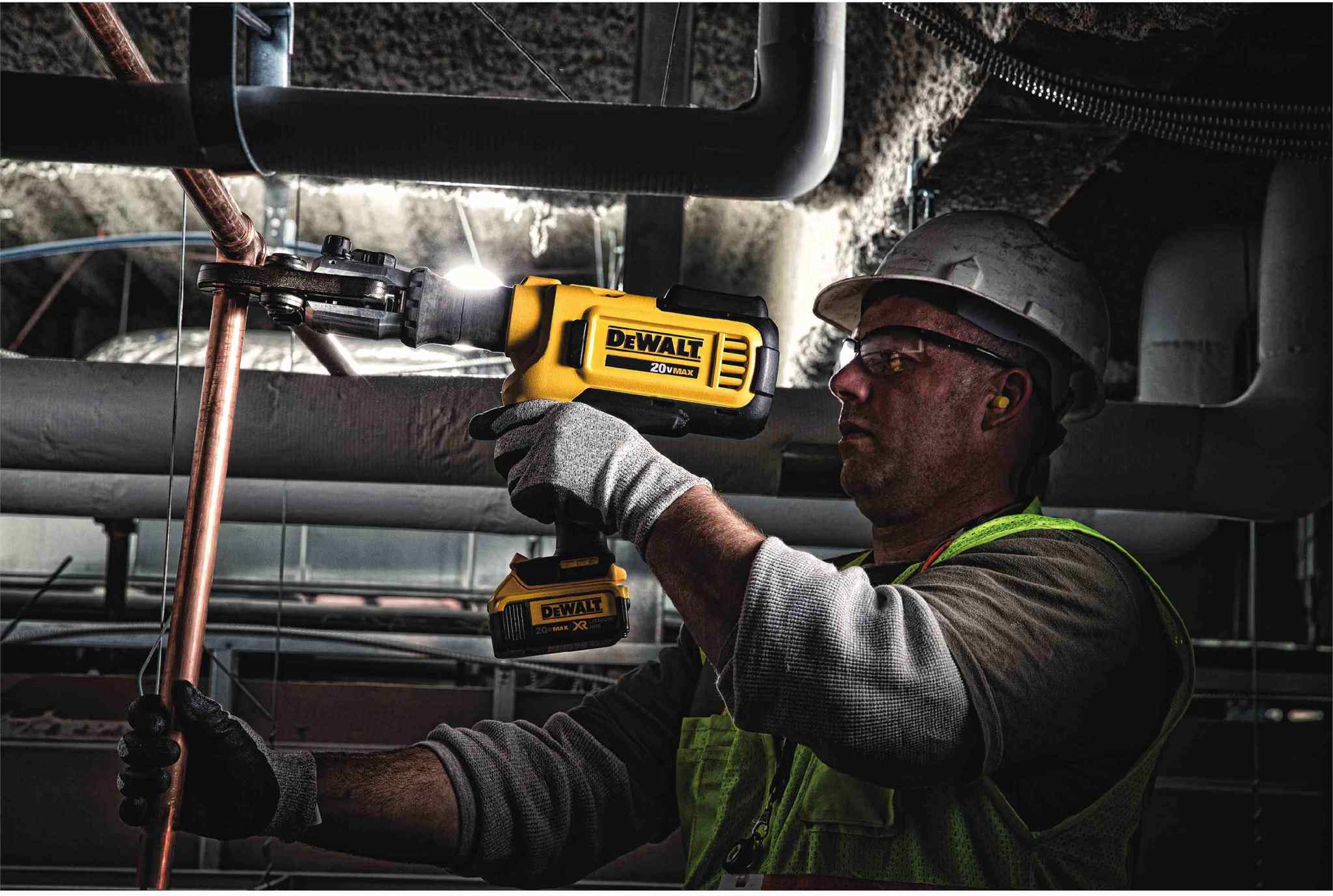 Dewalt DCE200M2 20V MAX Cordless Press Tool 4.0Ah Kit