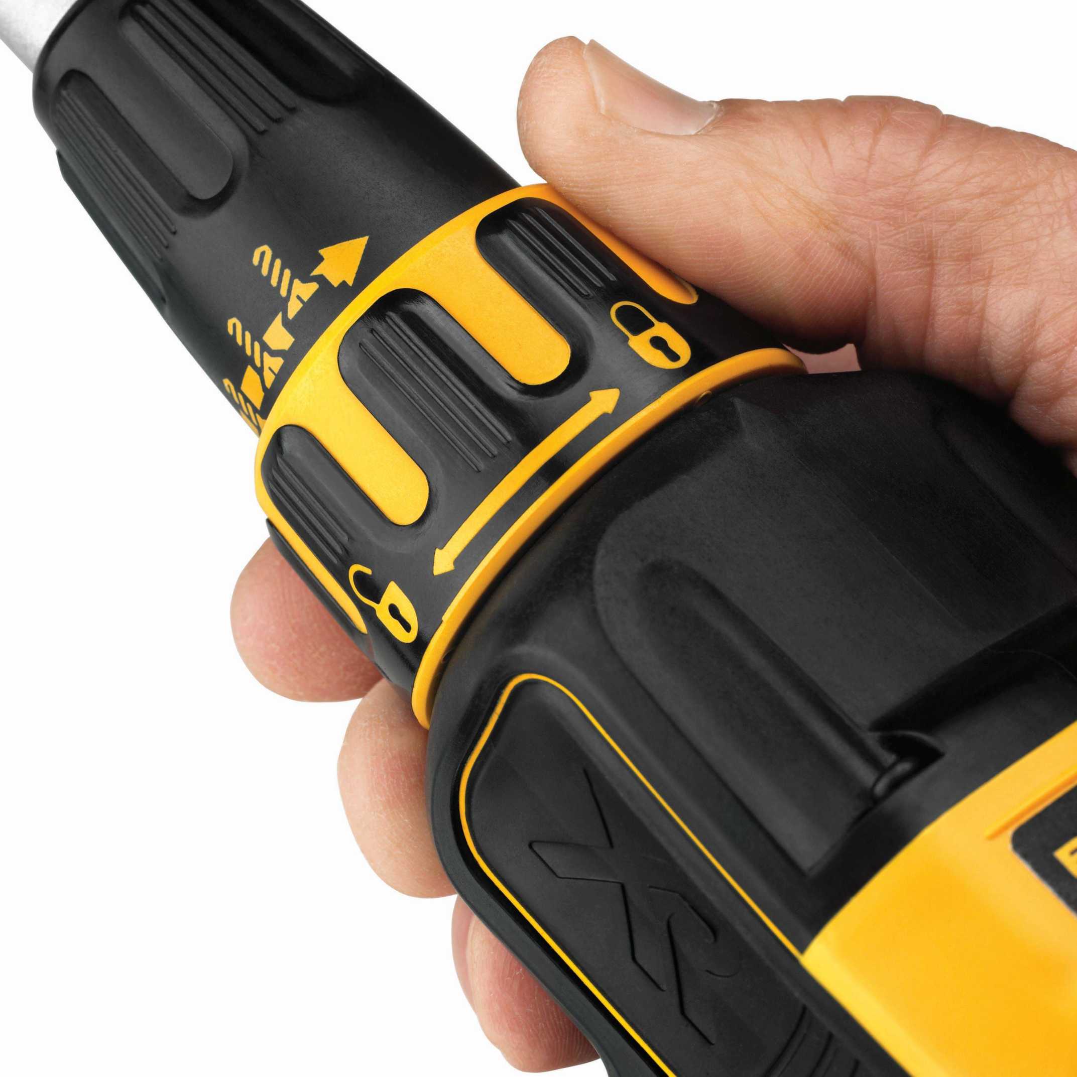 DeWalt DCF620D2 20V Max XR Li-Ion Brushless Drywall Screwgun 2.0Ah