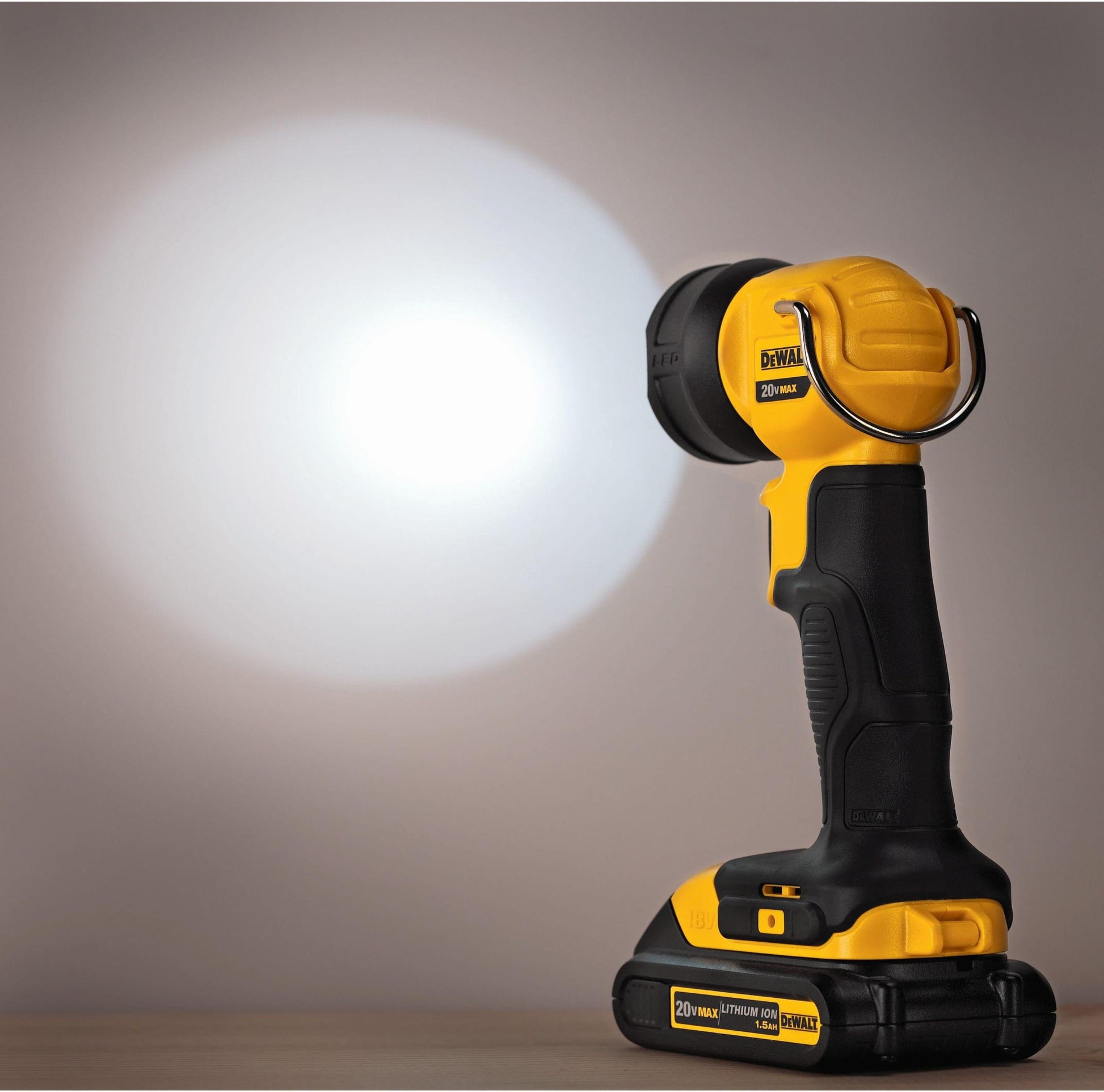 DeWalt DCL040 20V MAX LED Work Light