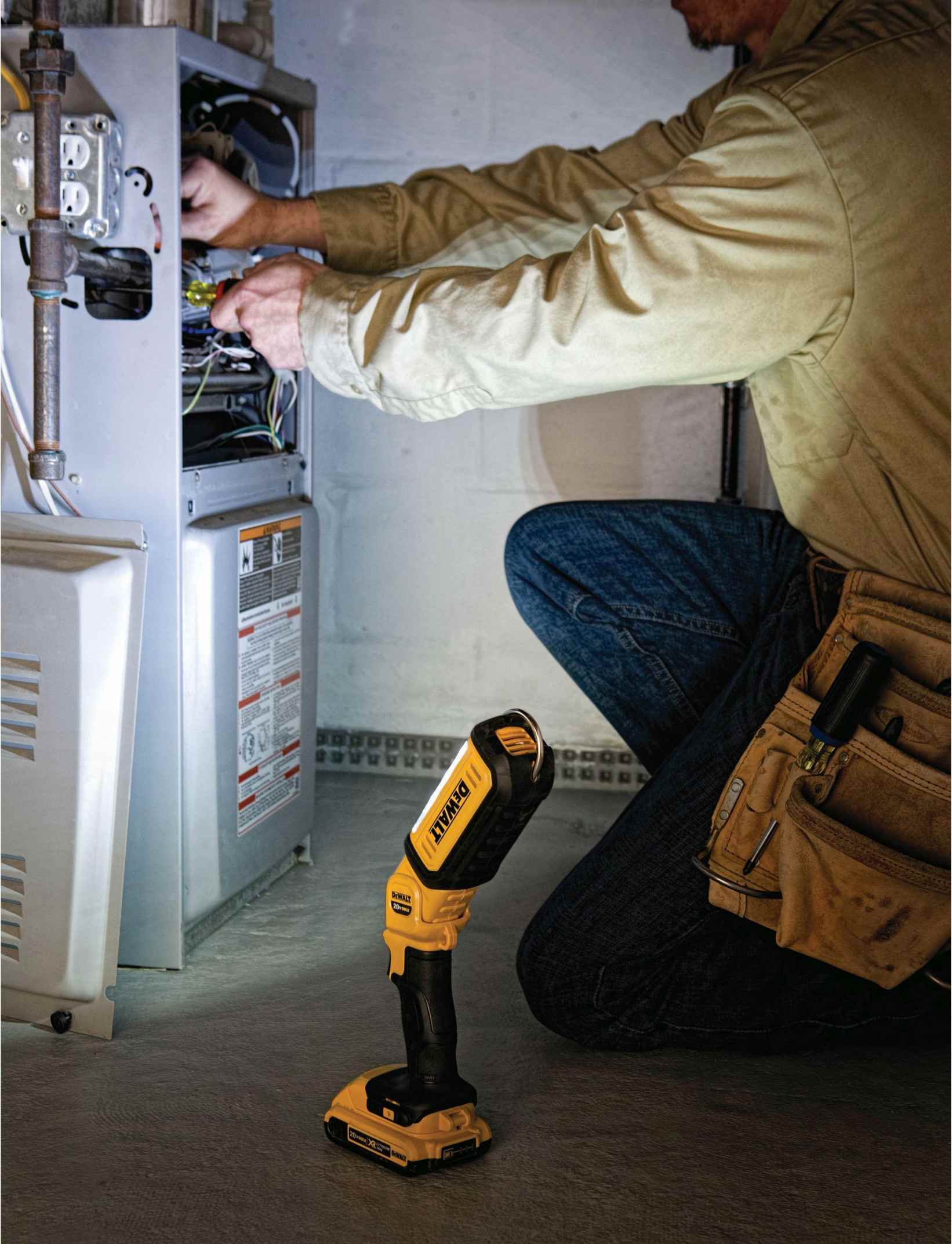DeWalt DCL050 20V MAX LED Hand Held Area Light