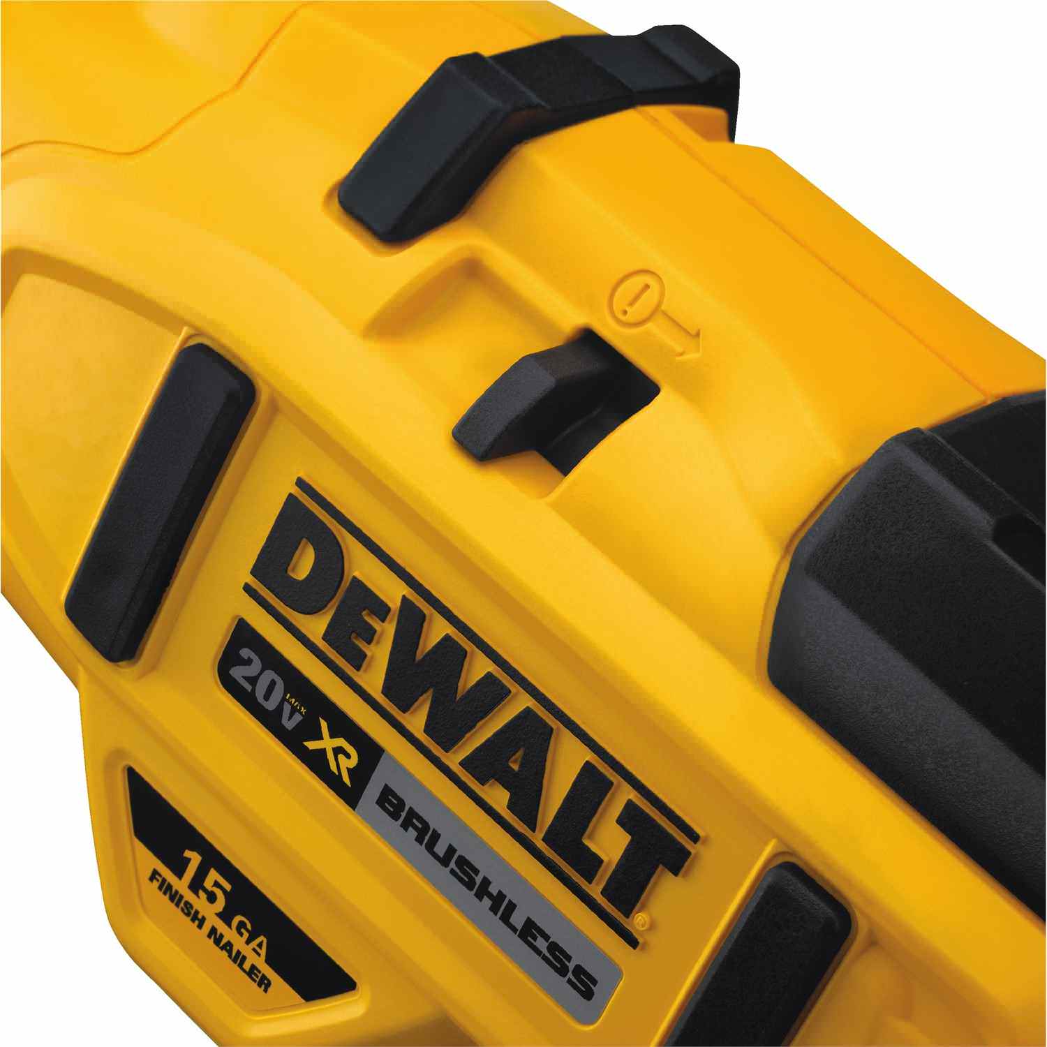 DeWalt DCN650D1 20V Max XR 15 Ga Angled Finish Nailer 2.0Ah Kit