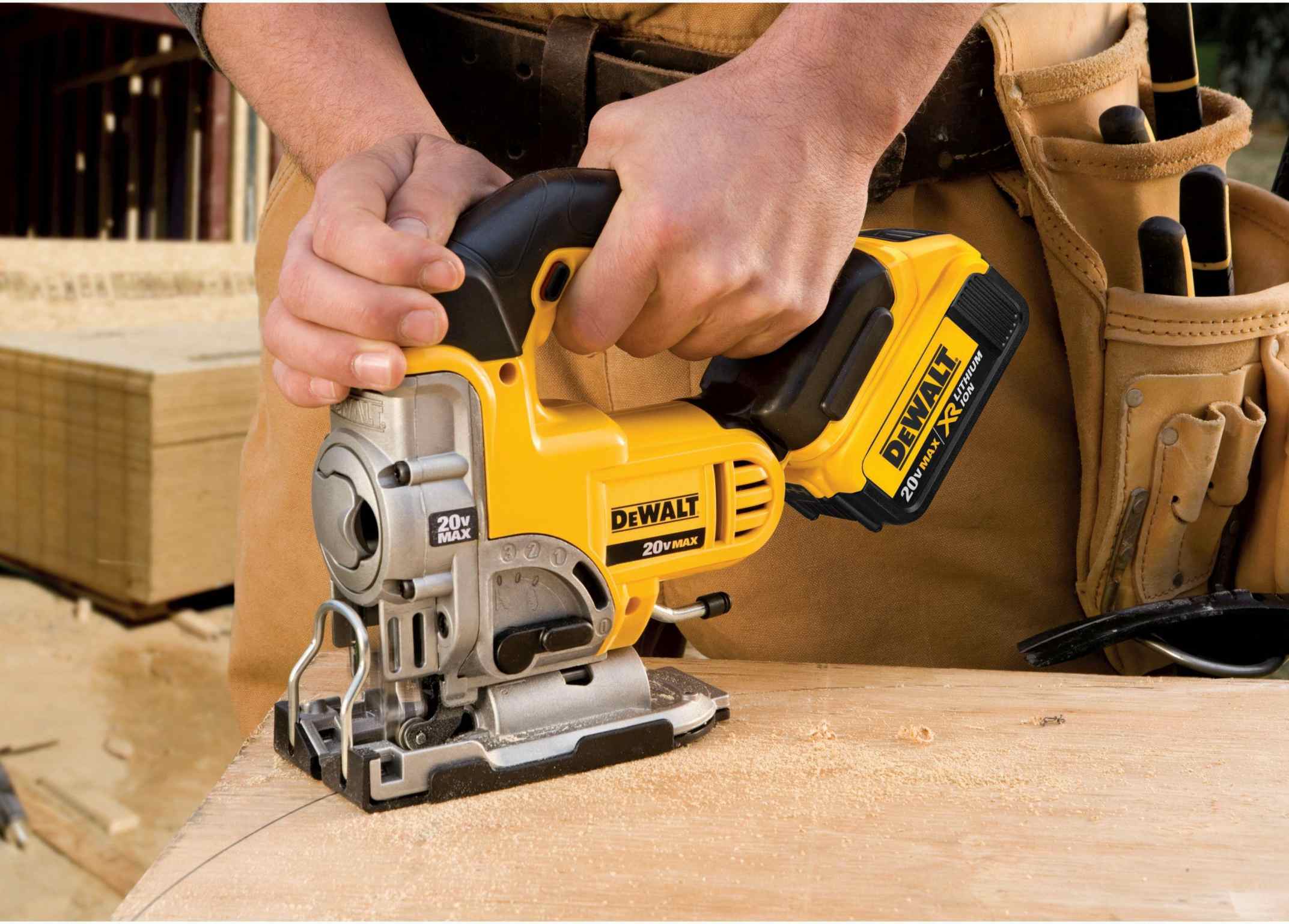 DeWalt DCS331M1 20V MAX Li-lon  JIGSAW 4.0Ah Kit