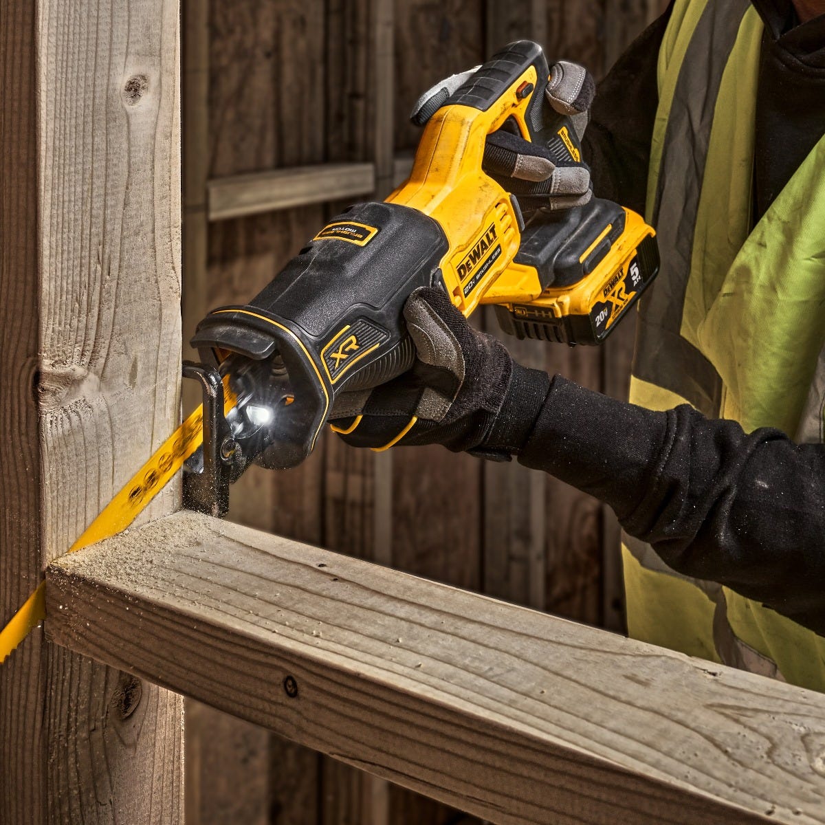 DeWalt DCS382B 20V MAX XR Brushless Cordless Reciprocating Saw, Tool Only