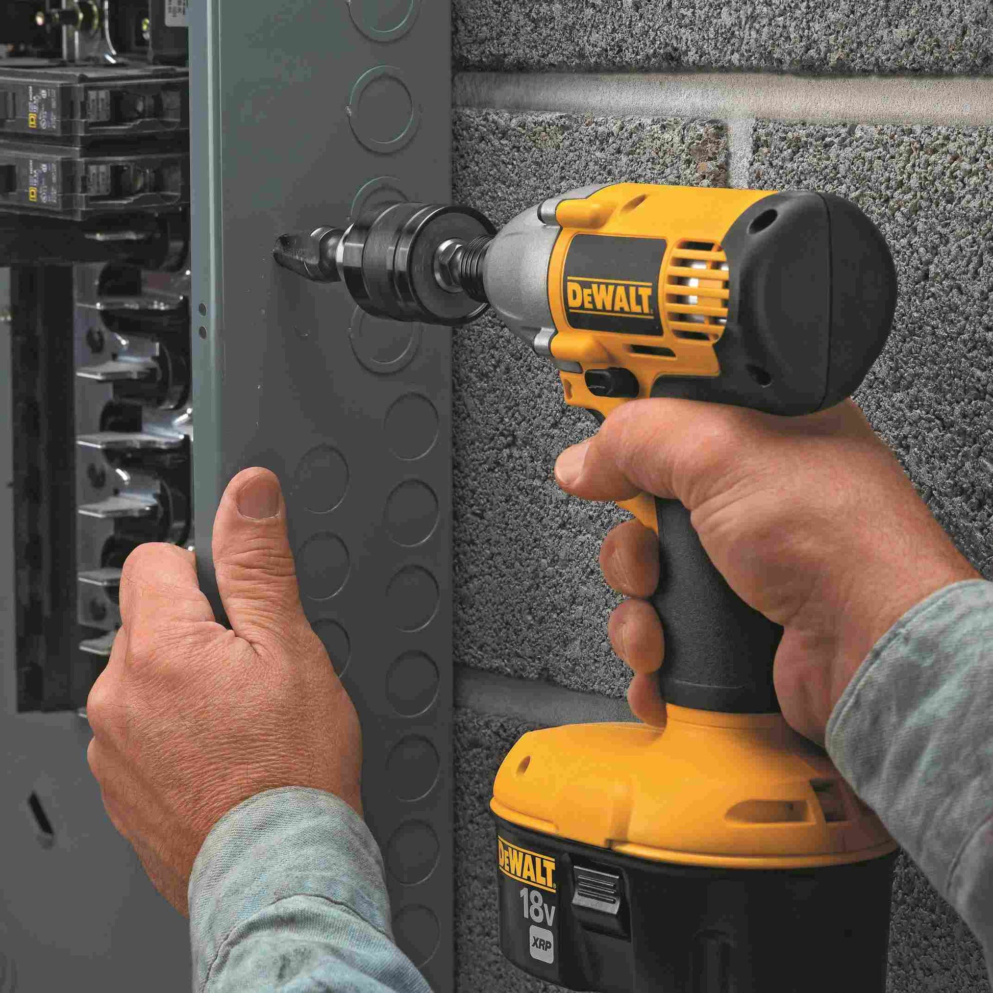 DeWalt DW0521 3/8" Keyless Chuck Adapter