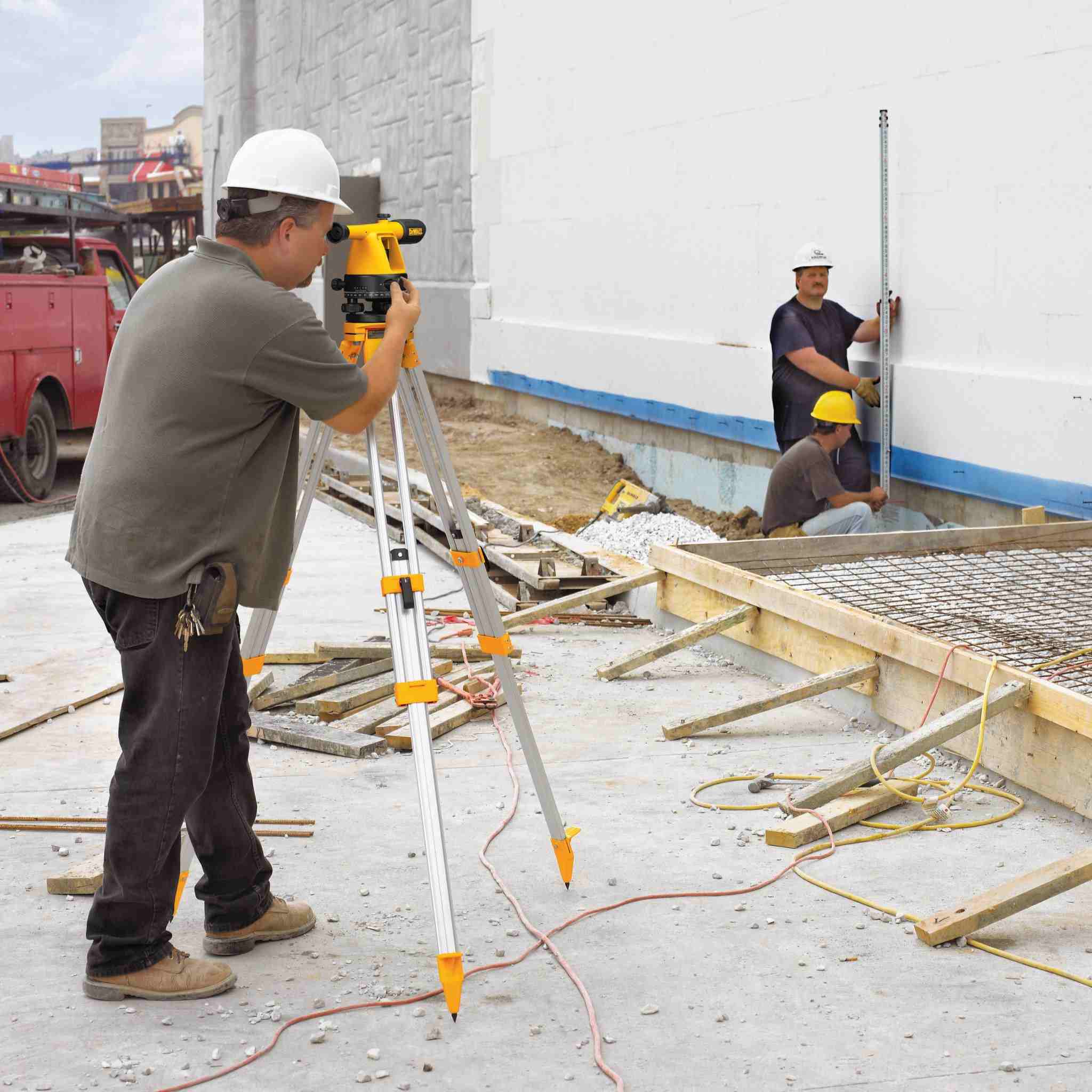 DeWalt DW090PK 20x Builders Level Package