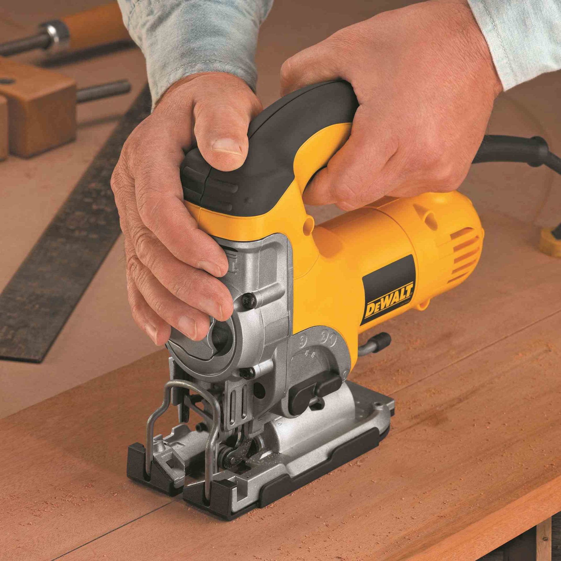 DeWalt DW331K Variable Speed Top Handle Jigsaw