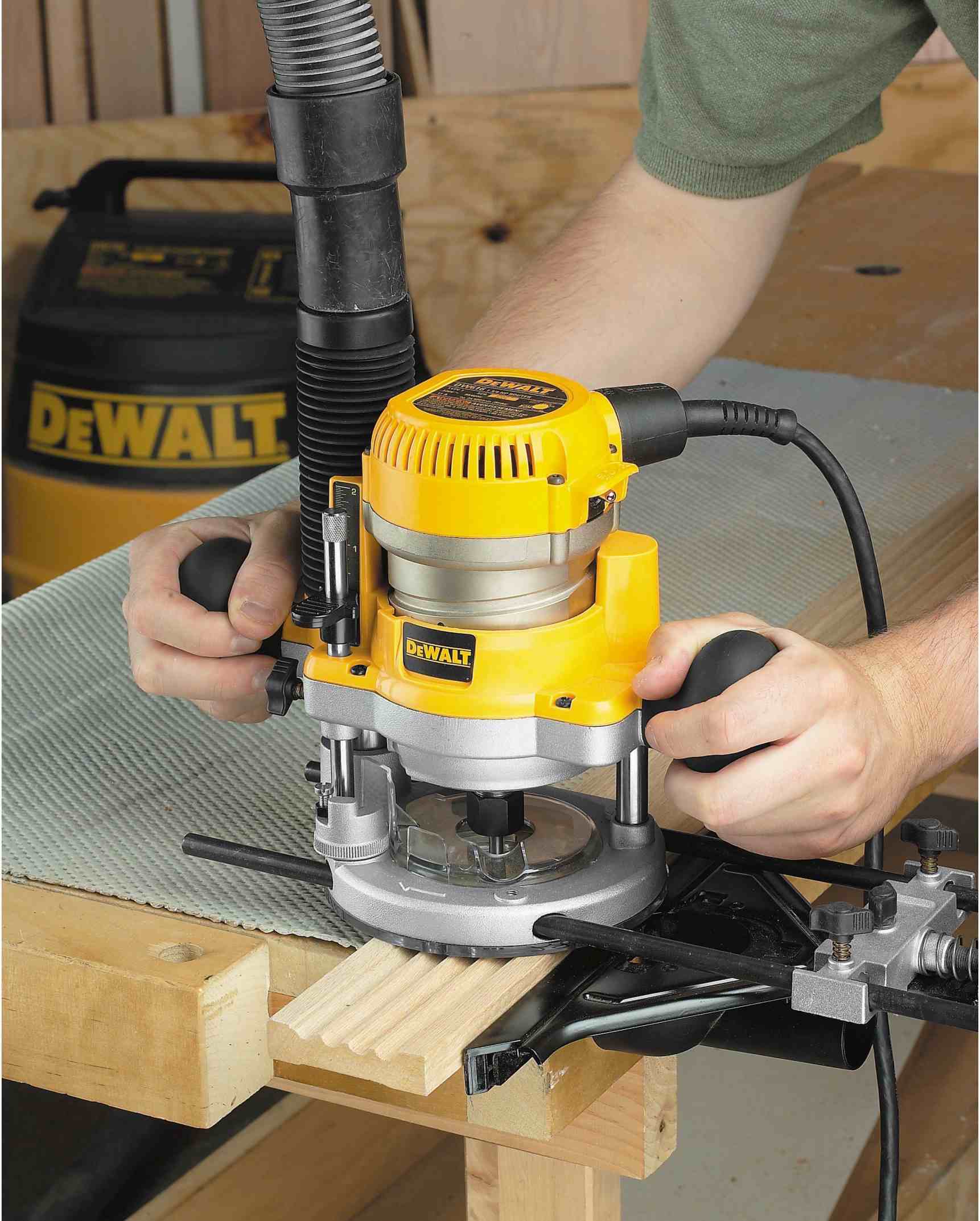 DeWalt DW6182 Plunge Base for DW616/618 Routers – Tool Nut