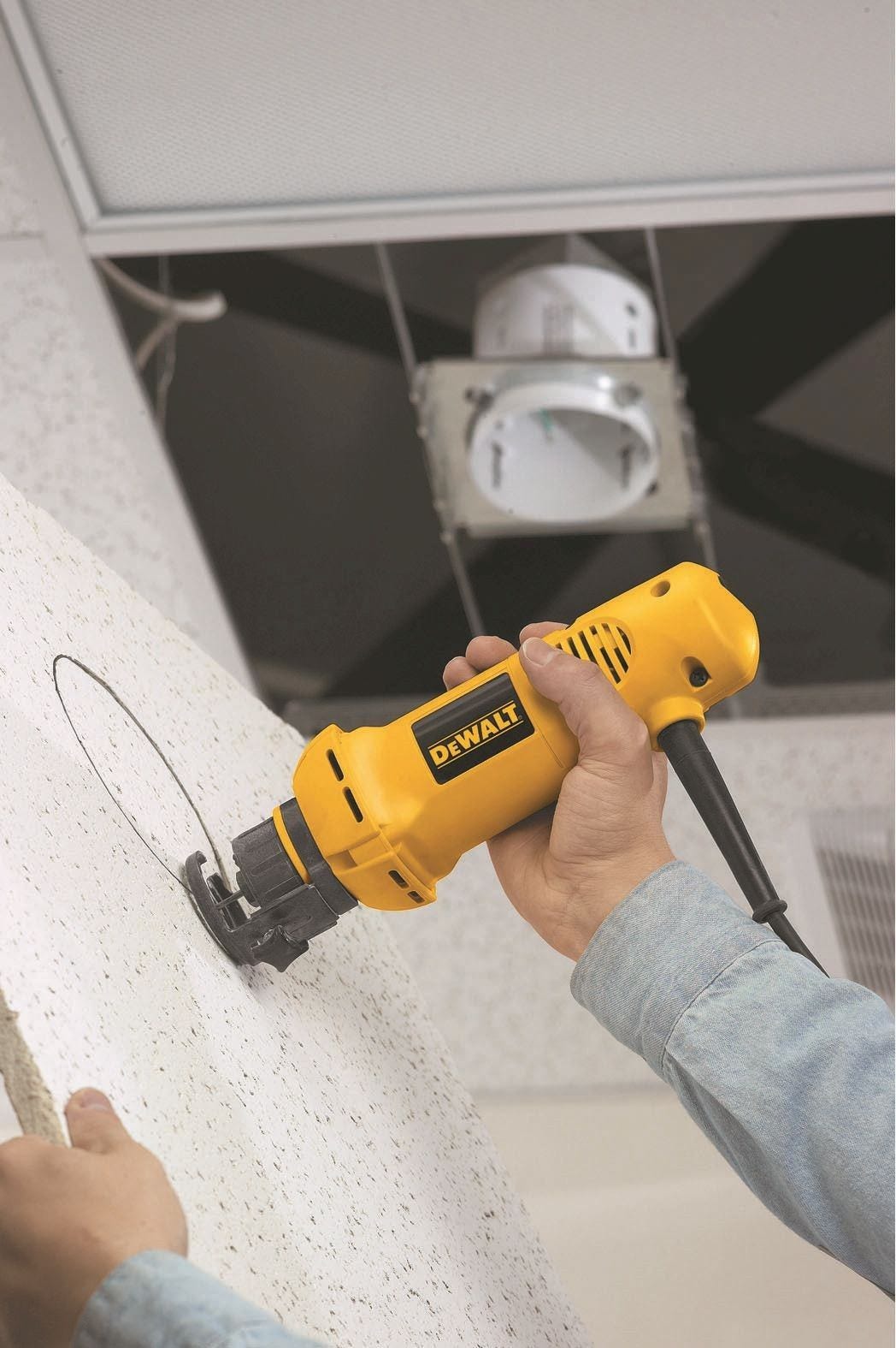 DeWalt DW660 Cut-Out Tool