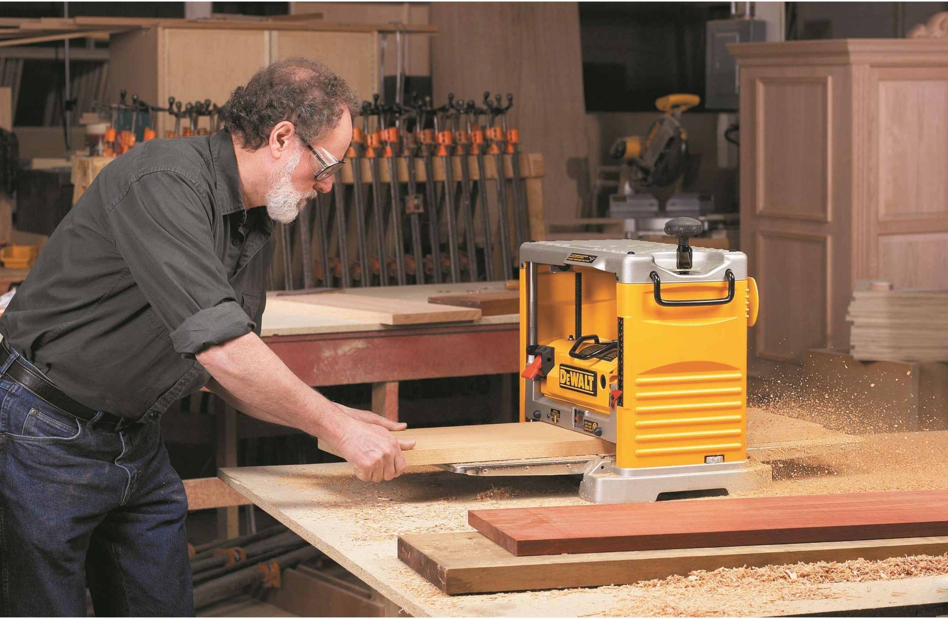 DeWalt DW734 12-1/2" Benchtop Planer