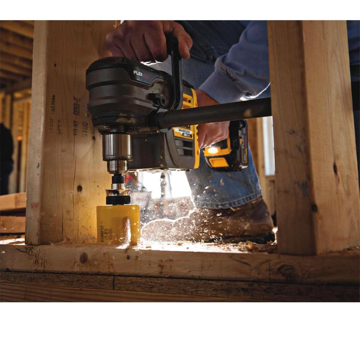 Dewalt DWAFV02916 2-9/16" Carbide Wood Hole Saw