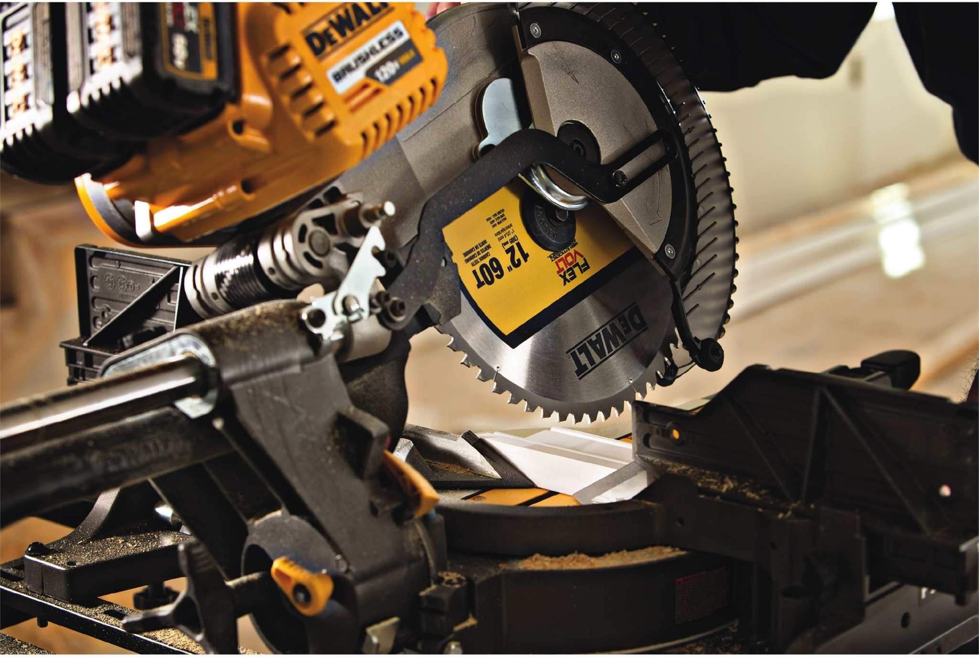 Dewalt DWAFV31260 12 in. 60-Tooth Miter Saw blade