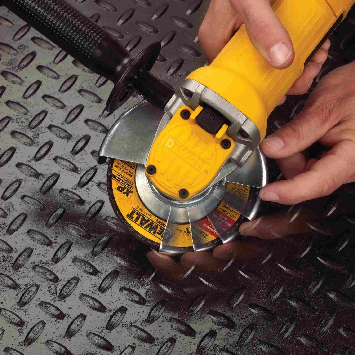 DeWalt DWE4120 4 1/2" Paddle Switch Small Angle Grinder