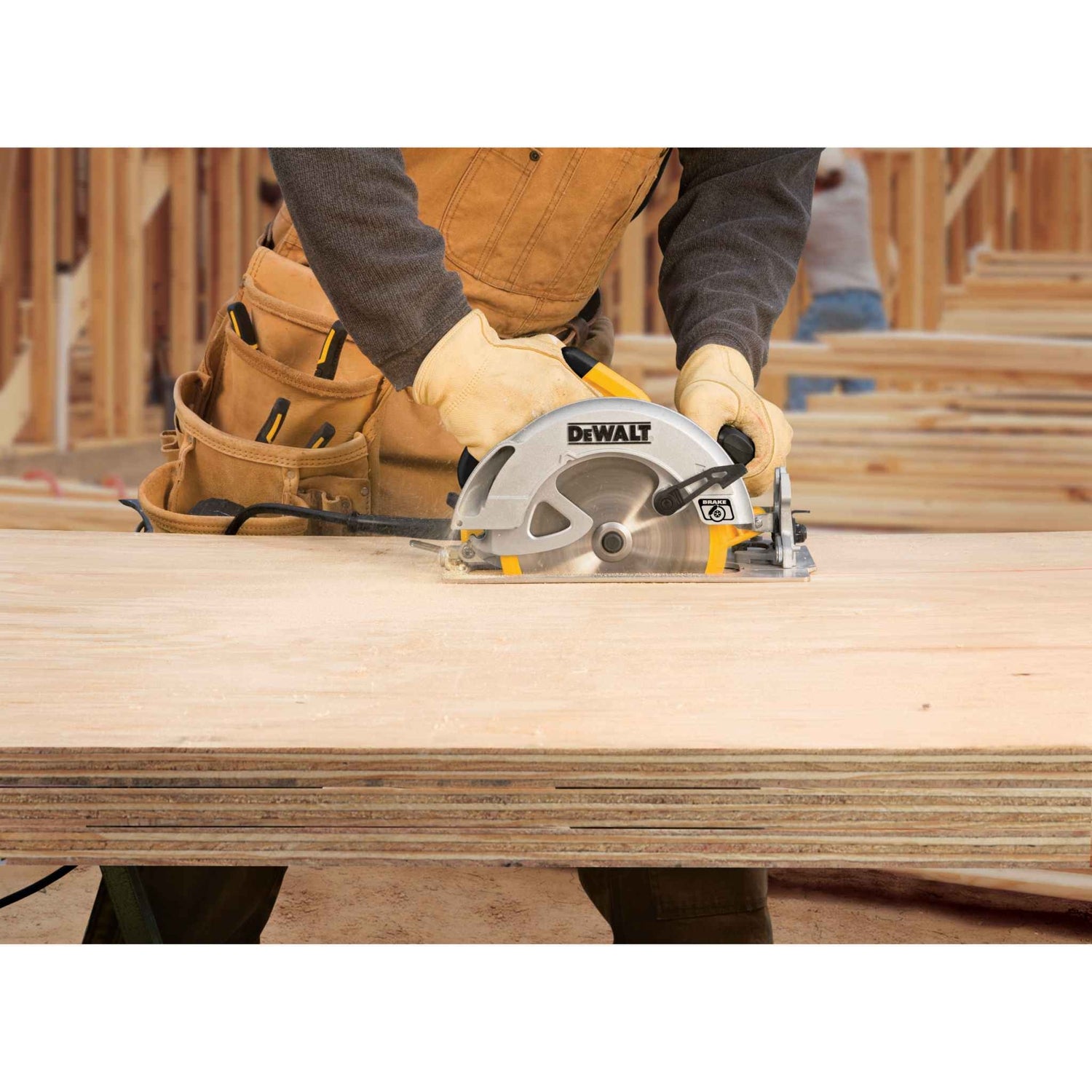 DeWalt DWE575SB 7-1/4" Lightweight Circular Saw W/ Electric Brake