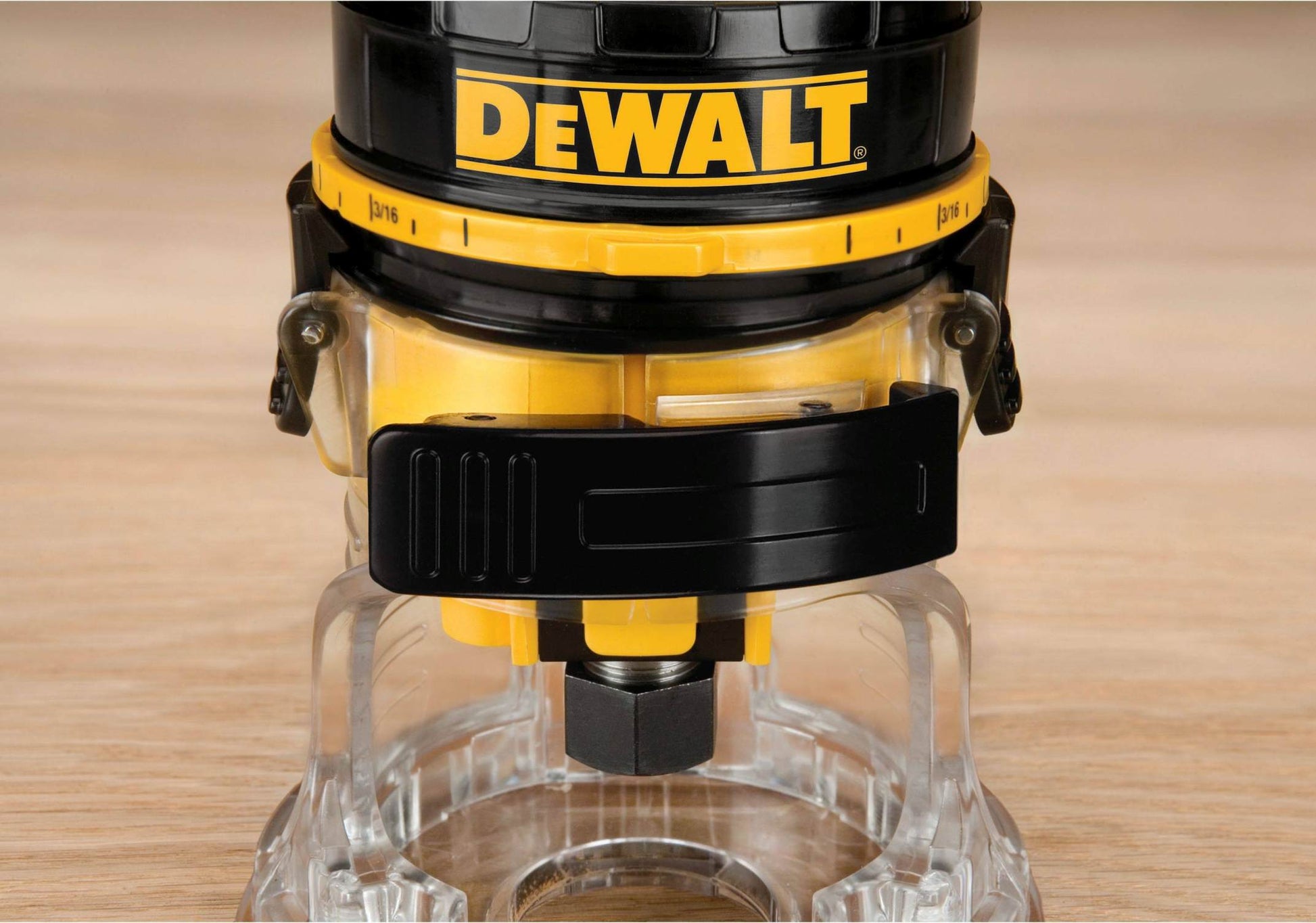 DeWalt DWE6000 4.5 Amp Single Speed Laminate Trimmer