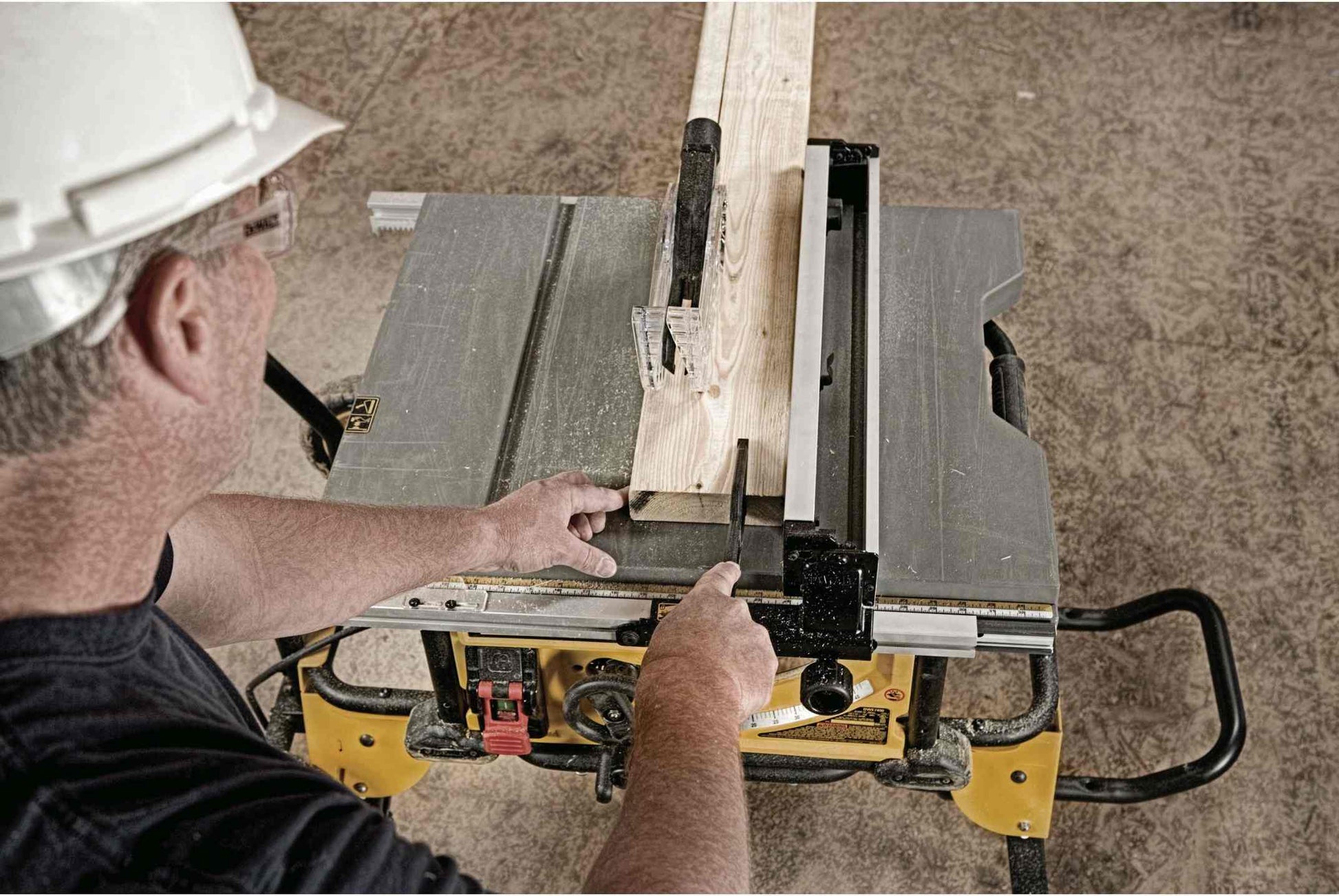 Dewalt DWE7491RS 10" Tablesaw With Wheeled Stand