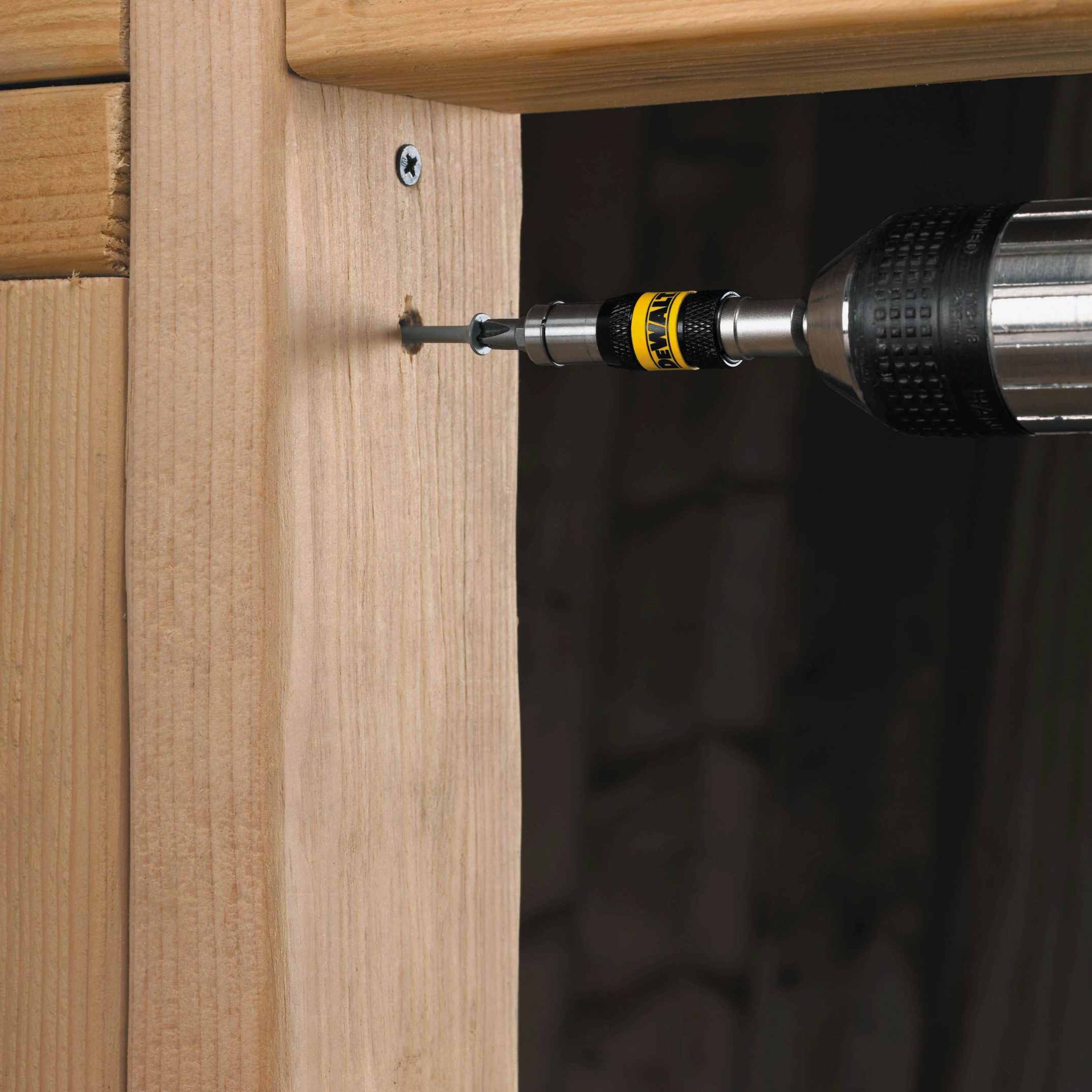 DeWalt DWPVTHLD Impact Ready Magnetic Pivot Holder