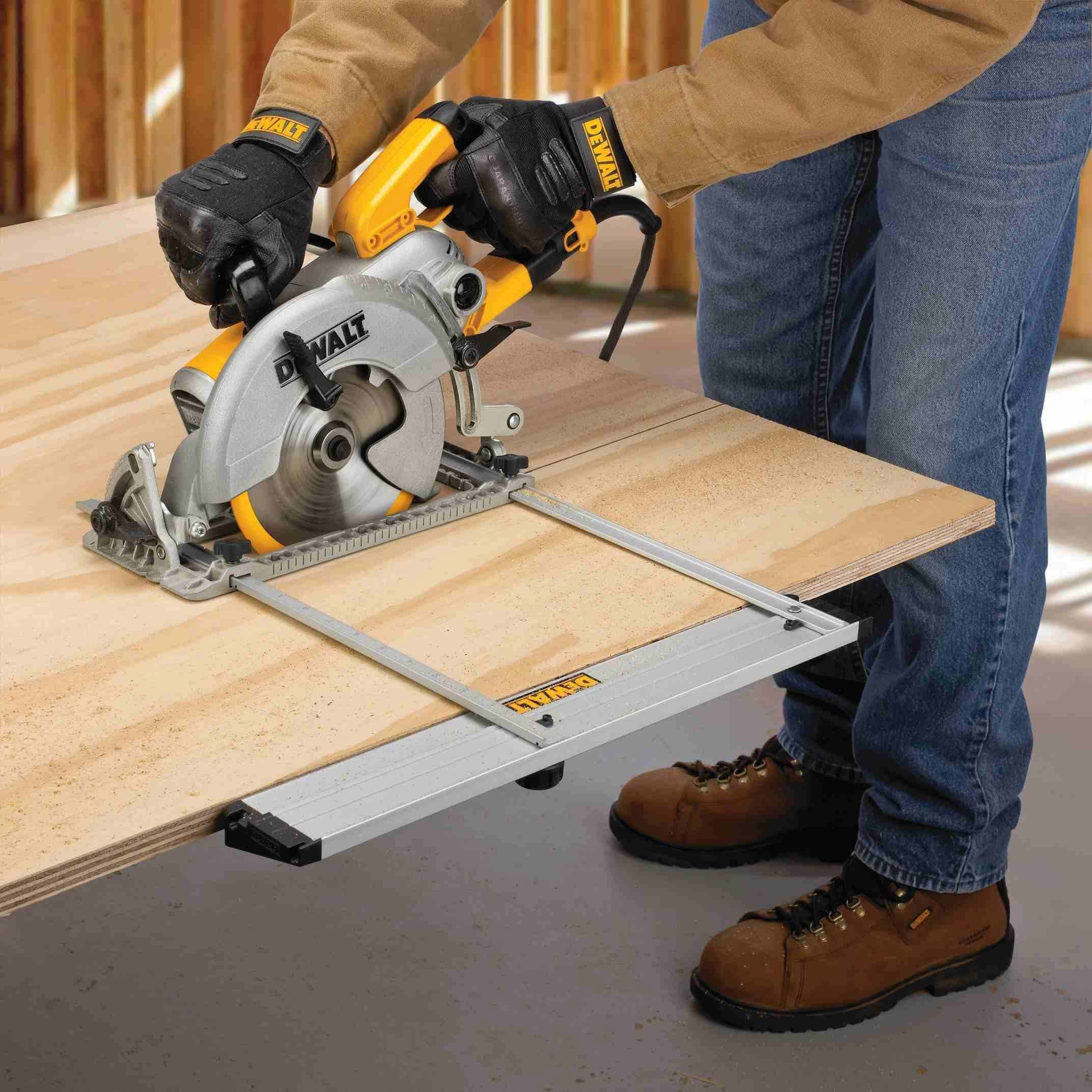 DeWalt DWS5100 12-Inch Dual-Port Rip Guide Edge