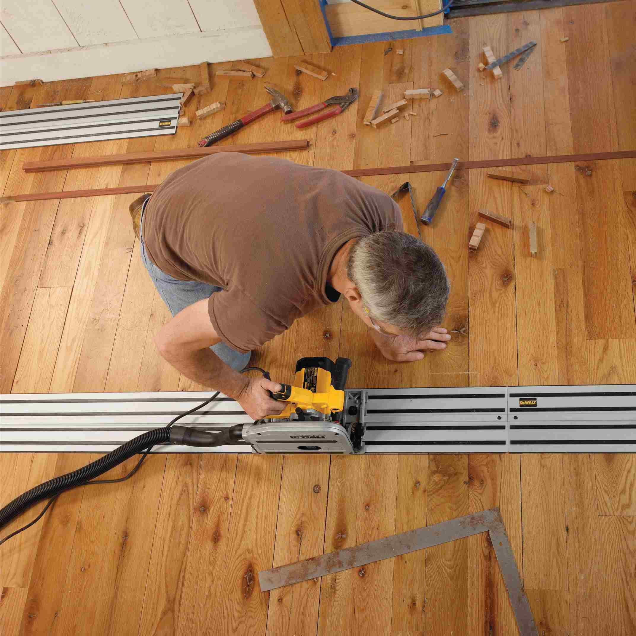 DeWalt DWS520K 6-1/2" (165mm) Track Saw, No Rail