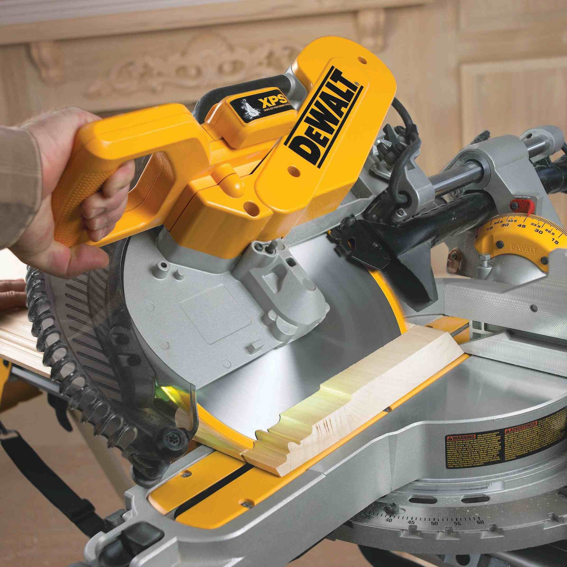 DeWalt DWS780 12" Sliding Compound Miter Saw