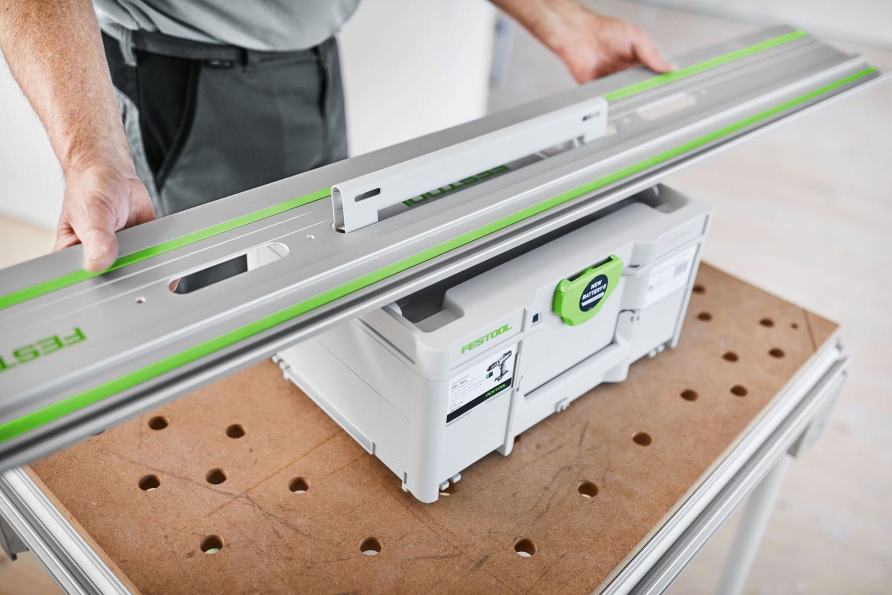 Festool 577044 75-in Guide Rail, FS 1900/2-KP