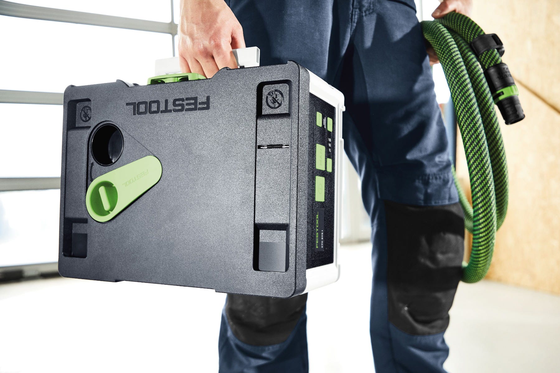 Festool 576941 CTC SYS Cordless Dual-18V Mobile HEPA Dust Extractor, Tool Only