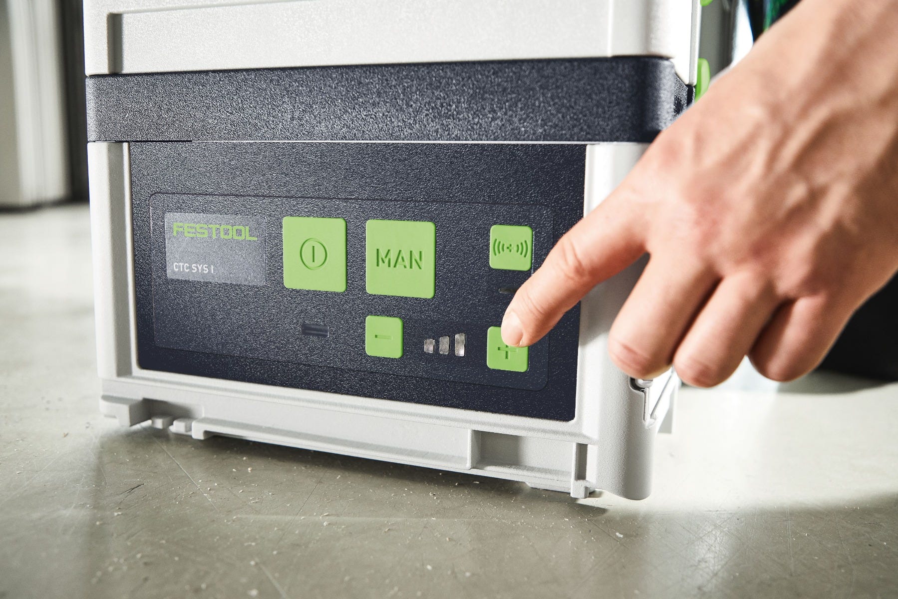 Festool 576941 CTC SYS Cordless Dual-18V Mobile HEPA Dust Extractor, Tool Only