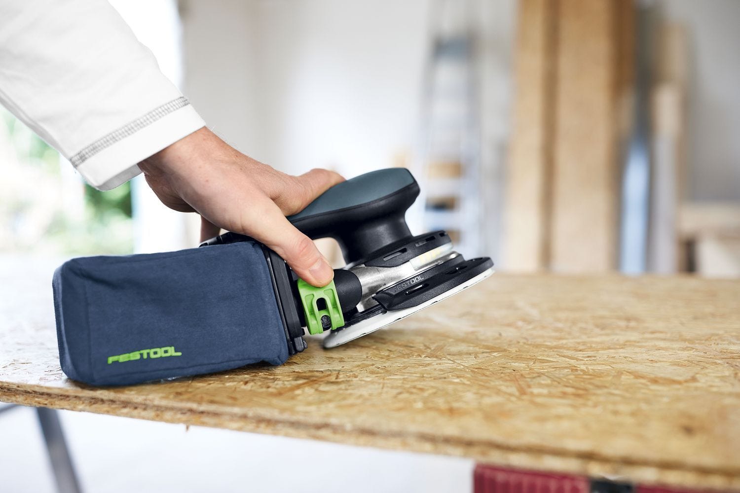 Festool Cordless 18V ETSC 2 150mm (6-in.) Sander Kit w/ 60-Piece GRANAT Abrasive Starter Pack