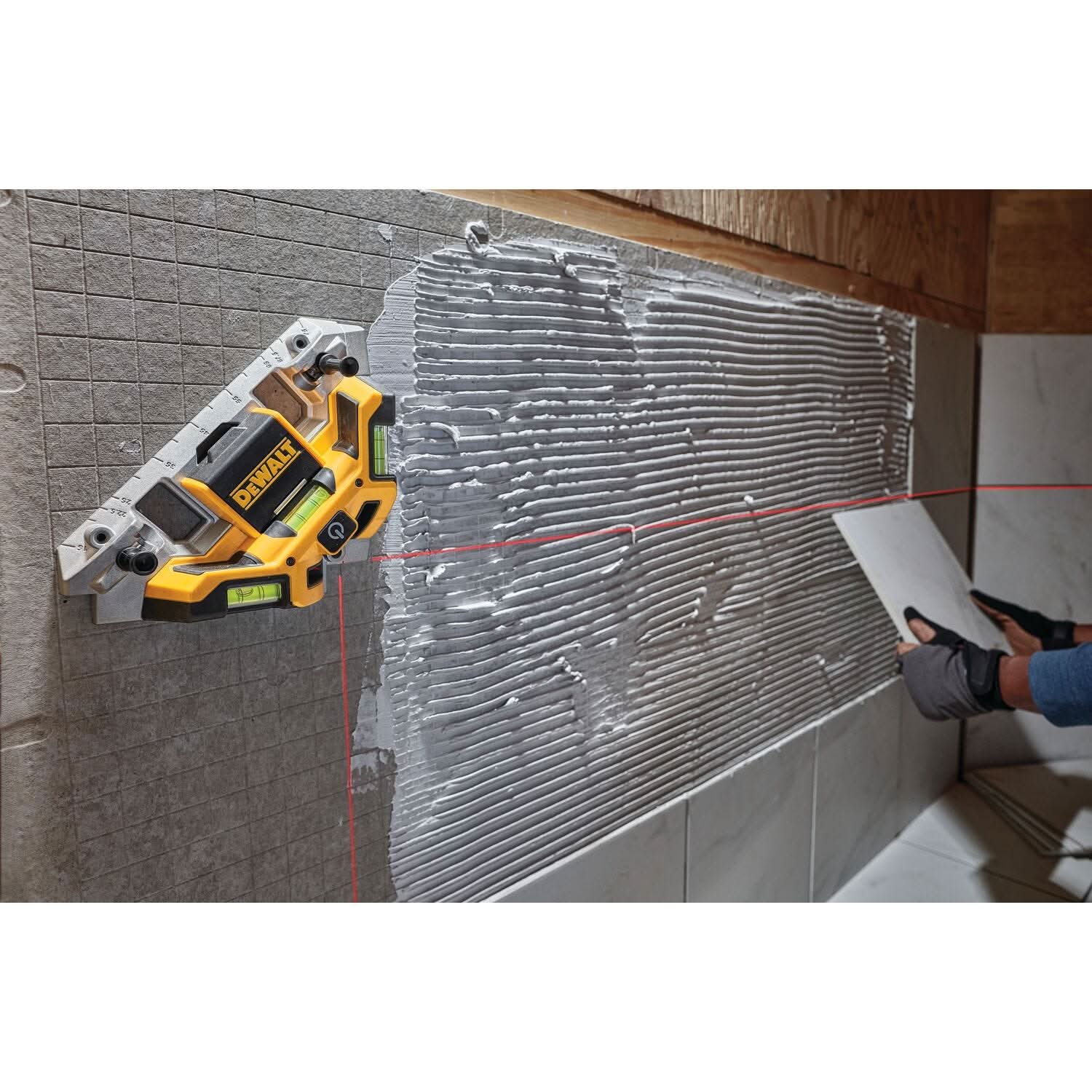 DeWalt DW0802 33 ft. Laser Square – Tool Nut