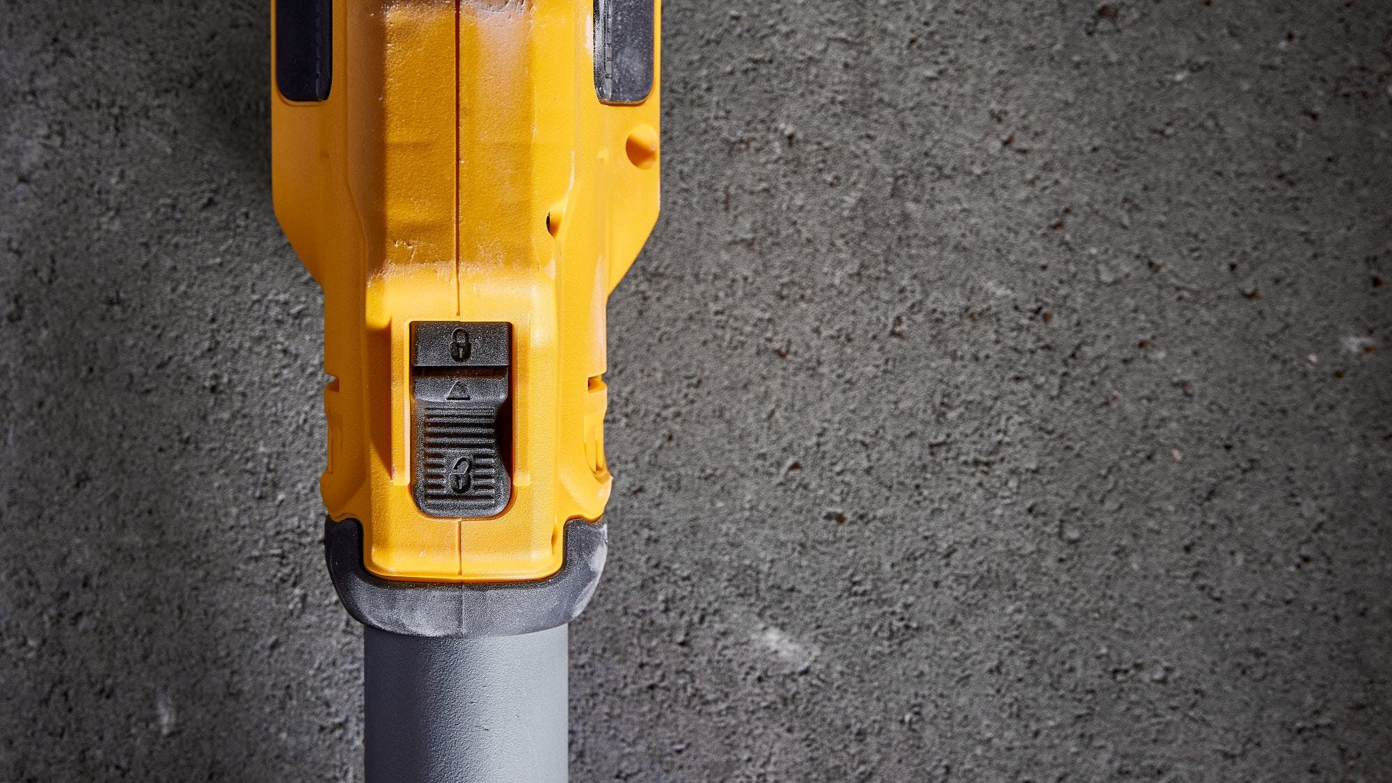 DeWalt DWE7800 4.7 Amp Electric Drywall Sander