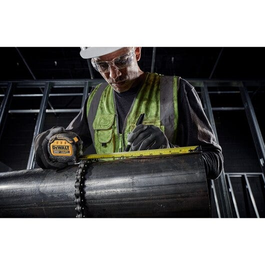 DeWalt DWHT36925S 25FT DeWalt Tough Tape