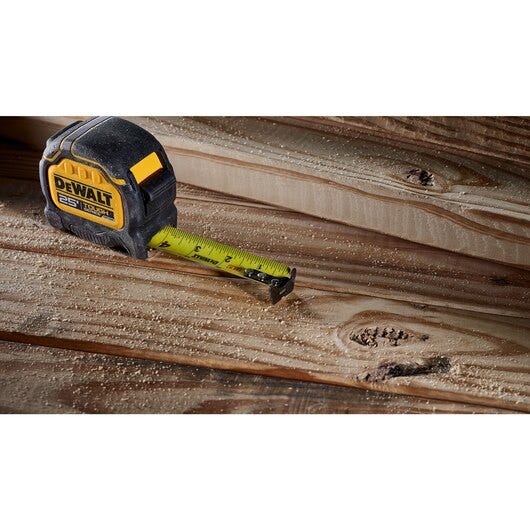 DeWalt DWHT36925S 25FT DeWalt Tough Tape