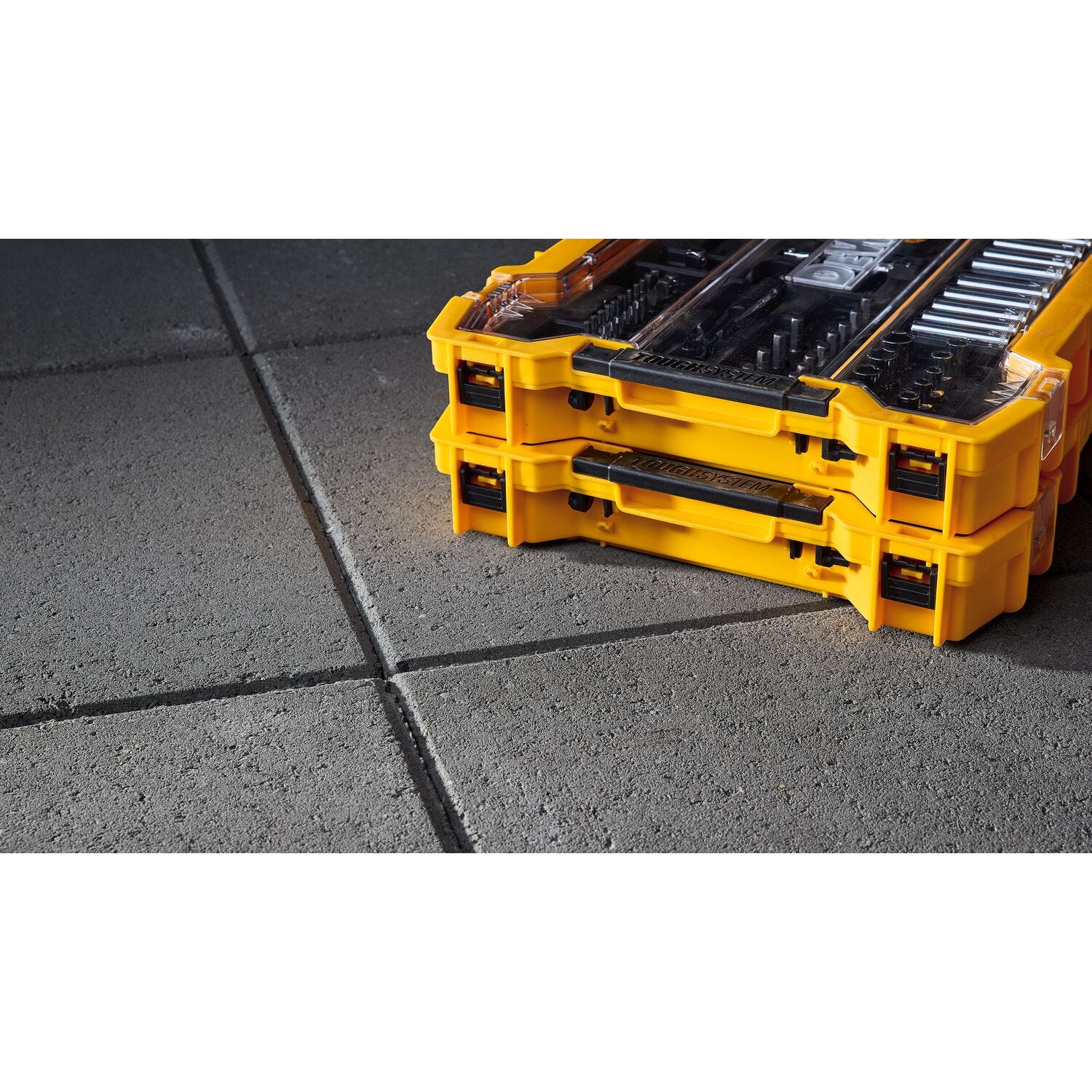 DeWalt DWMT45402 131-Piece 1/4 in. & 3/8 in. Mechanics Tool Set w/ ToughSystem 2.0 Tray