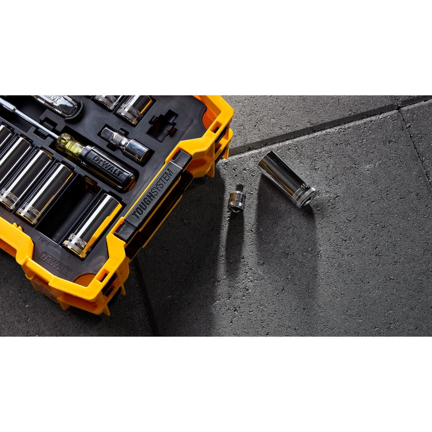 DeWalt DWMT45403 85-Piece 3/8 in. & 1/2 in. Mechanics Tool Set w/ ToughSystem 2.0 Tray