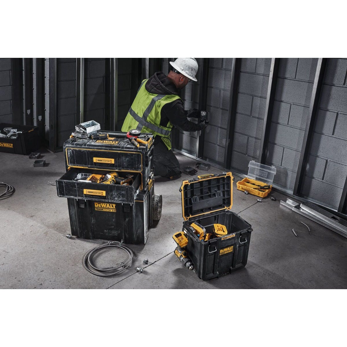DeWalt DWST08035 ToughSystem 2.0 Half Box Compact Deep Toolbox