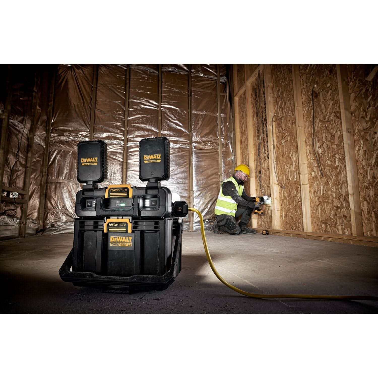 DeWalt 20V MAX ToughSystem 2.0 Light Box with 20V MAX XR POWERPACK 8.0Ah Battery