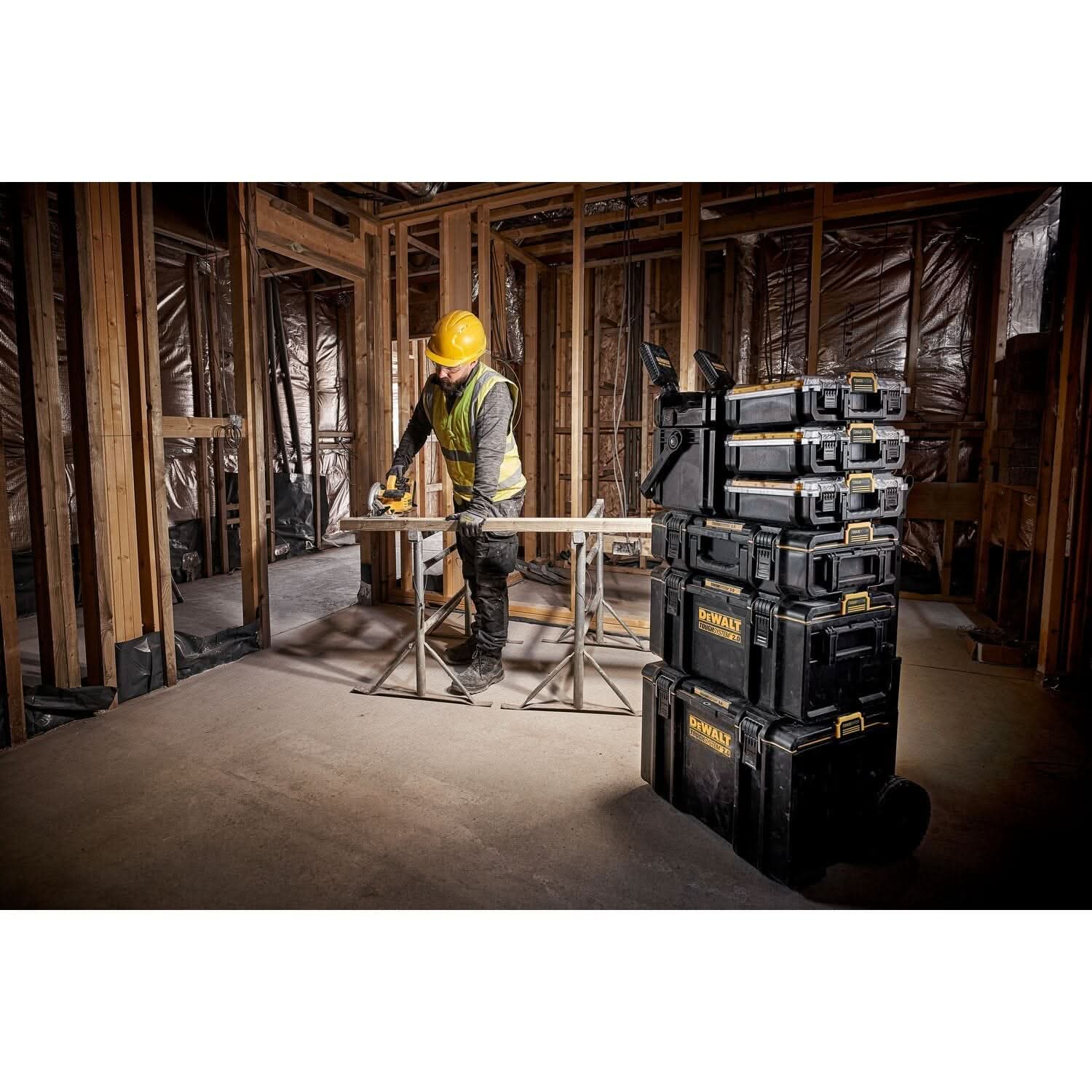 DeWalt 20V MAX ToughSystem 2.0 Light Box with 20V MAX XR POWERPACK 8.0Ah Battery