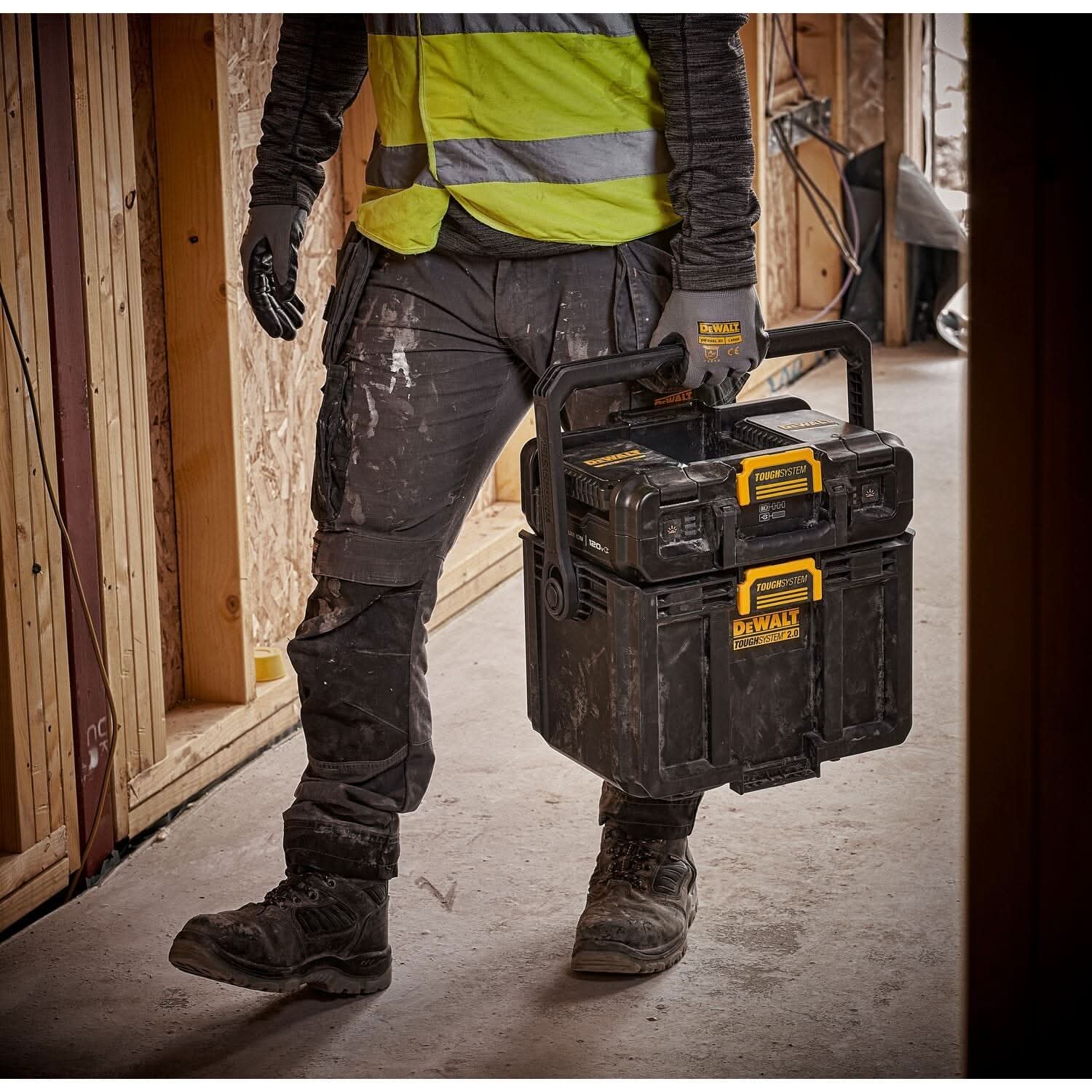DeWalt 20V MAX ToughSystem 2.0 Light Box with 20V MAX XR POWERPACK 8.0Ah Battery