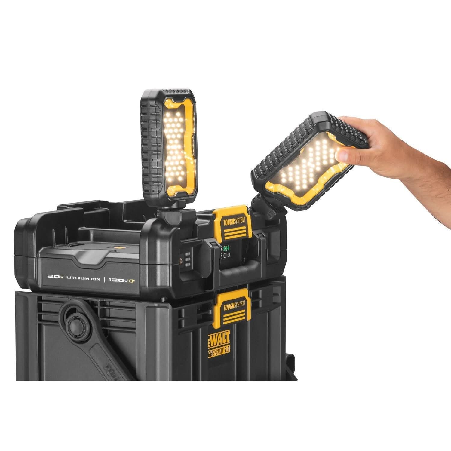 DeWalt 20V MAX ToughSystem 2.0 Light Box with 20V MAX XR POWERPACK 8.0Ah Battery