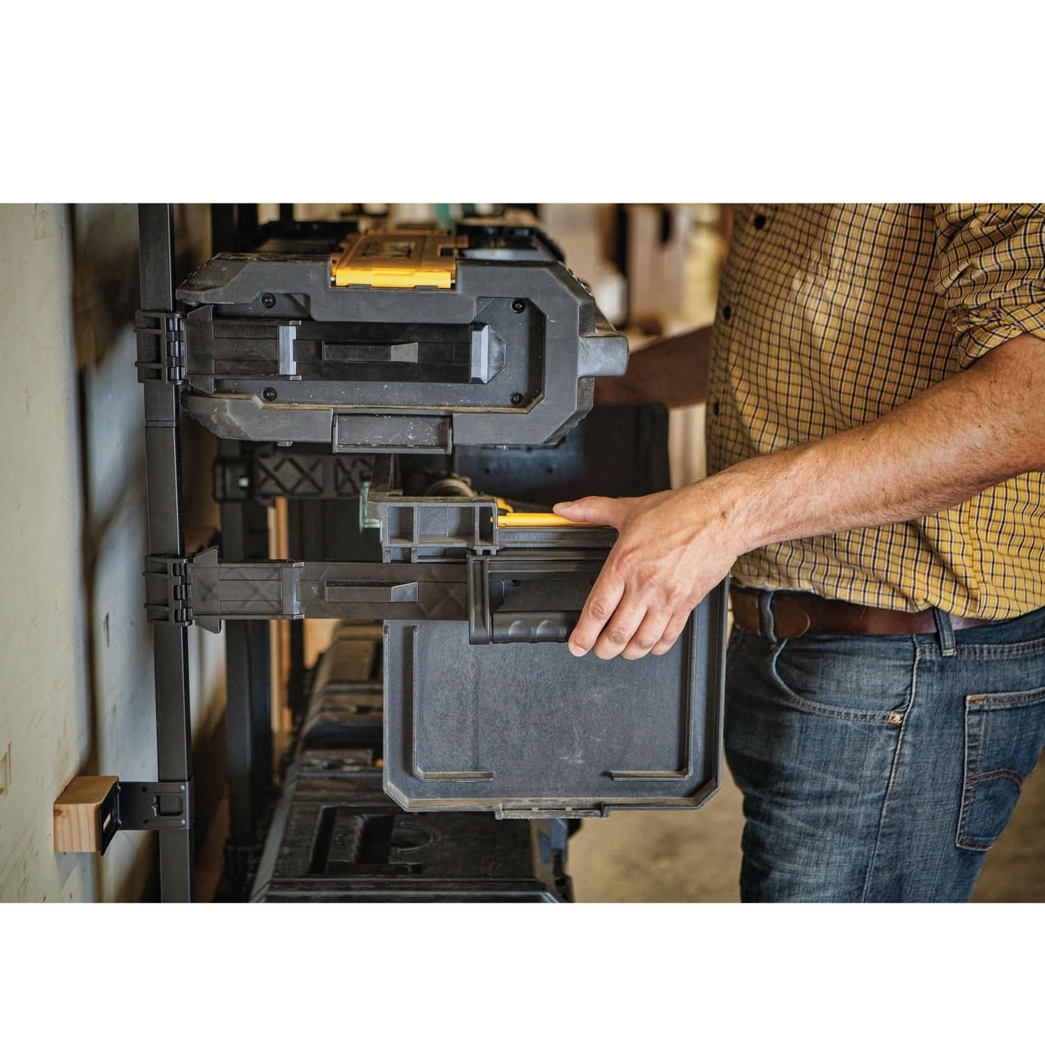 DeWalt DWST08260 ToughSystemÂ® Workshop Racking System – Tool Nut