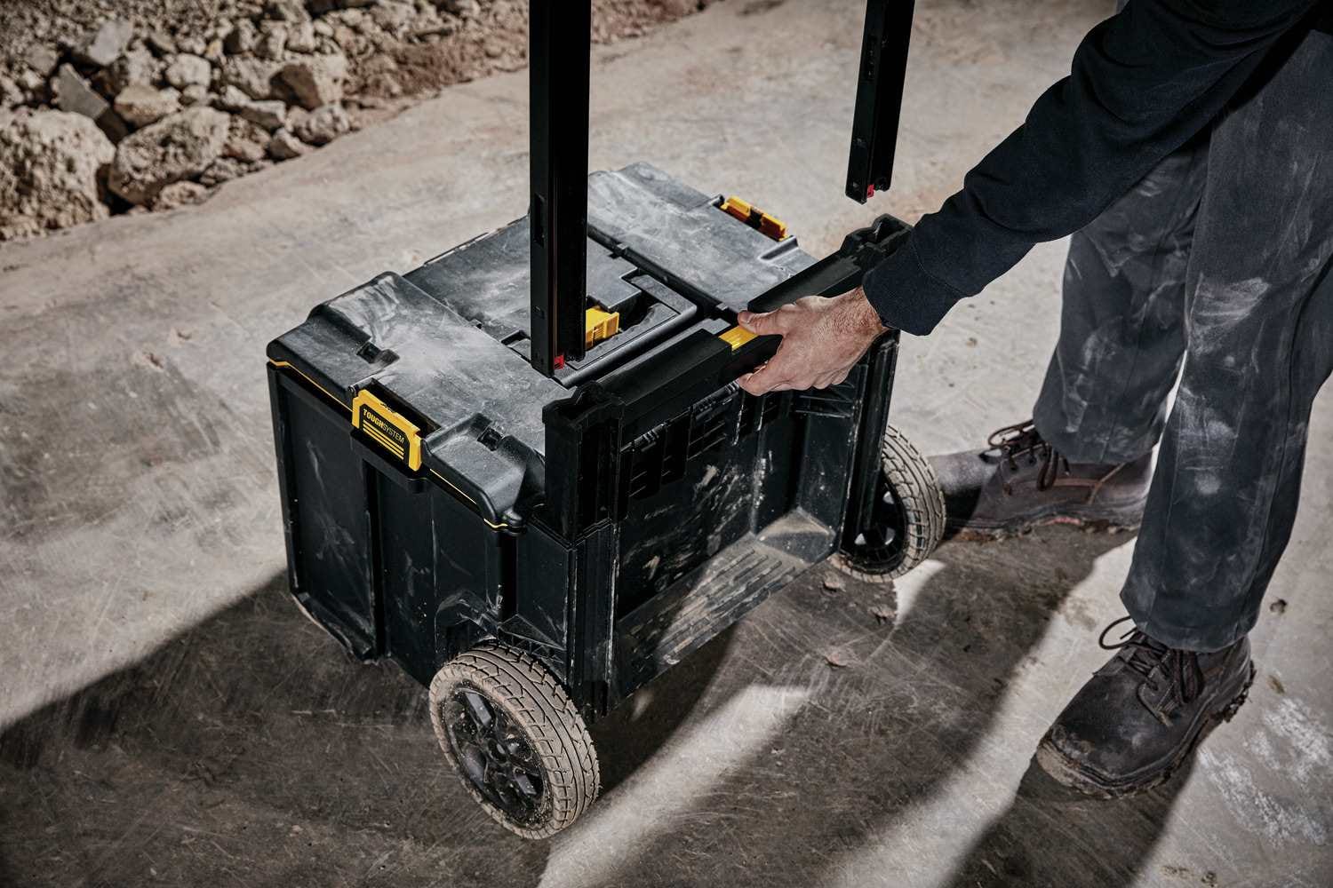 DeWalt DWST08450 Toughsystem 2.0 Rolling Toolbox