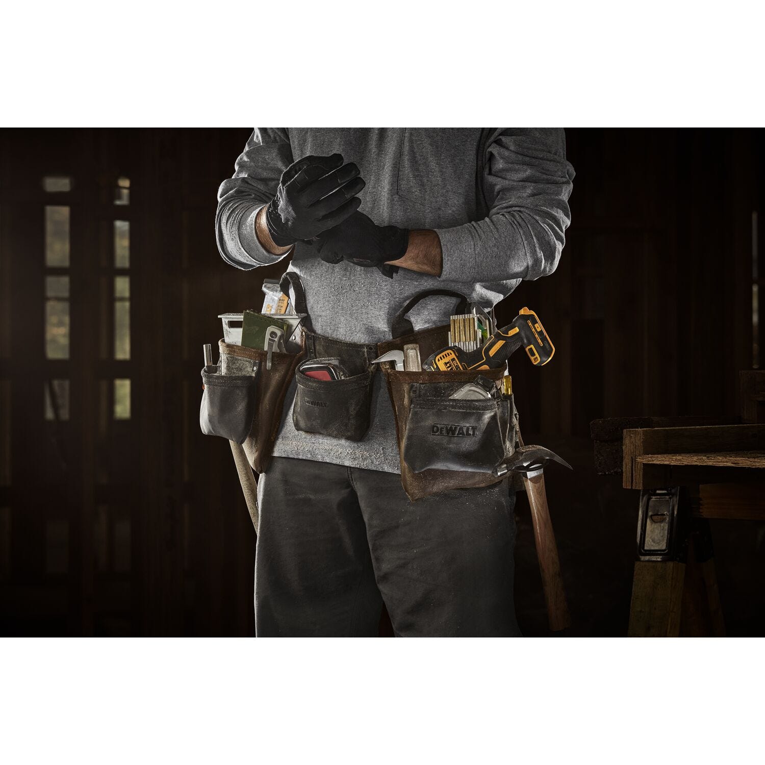 DeWalt DWST550112 Leather Tool Apron