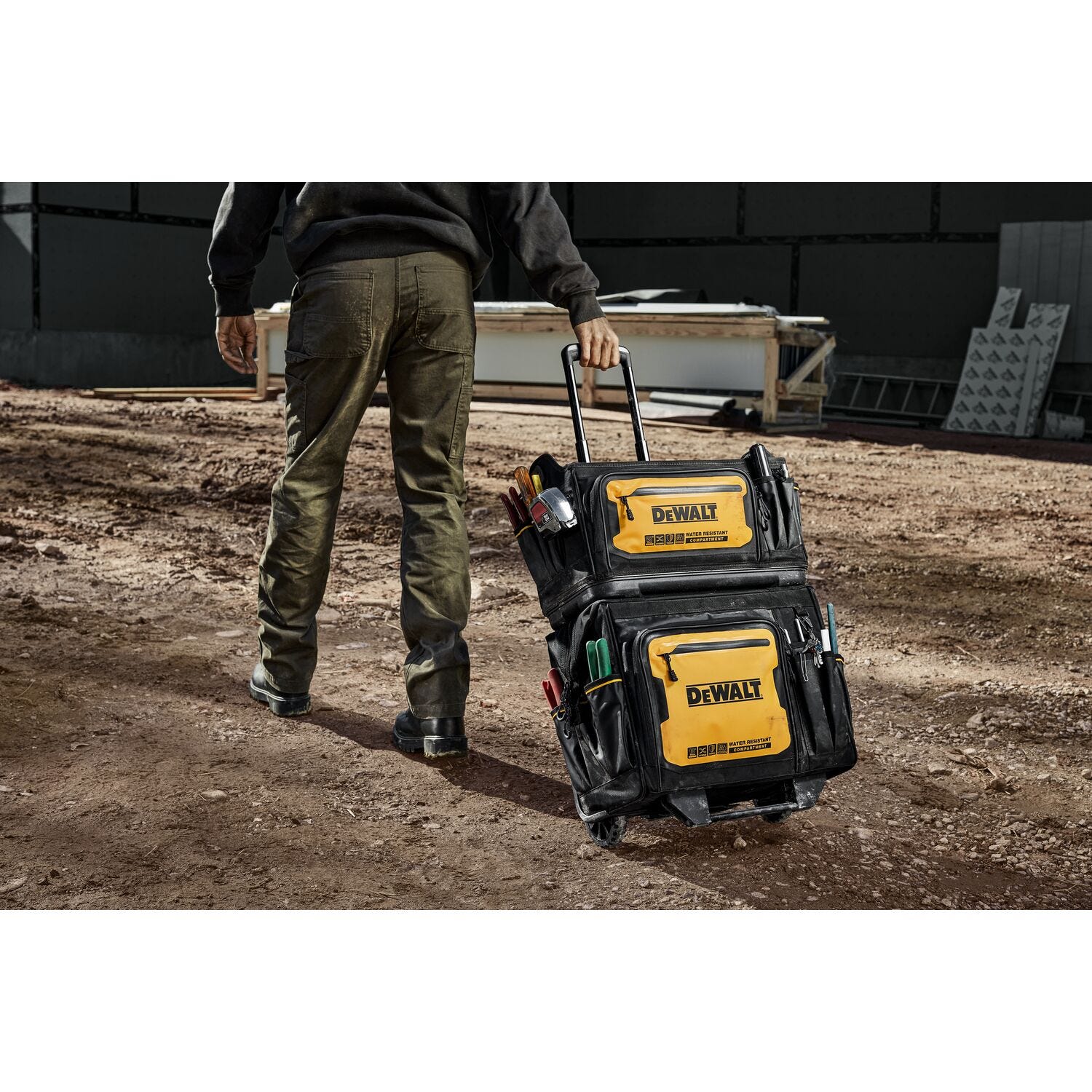 DeWalt DWST560107 18 in. Rolling Tool Bag