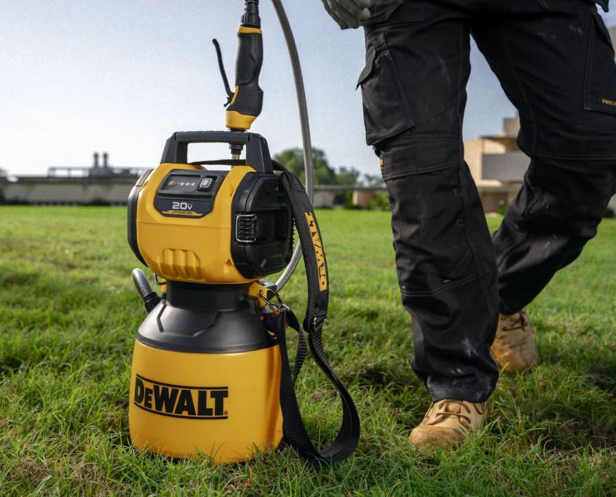 DeWALT 2‑Gallon 20V MAX Compressed Air Sprayer, Tool Only (DXSP190876B)