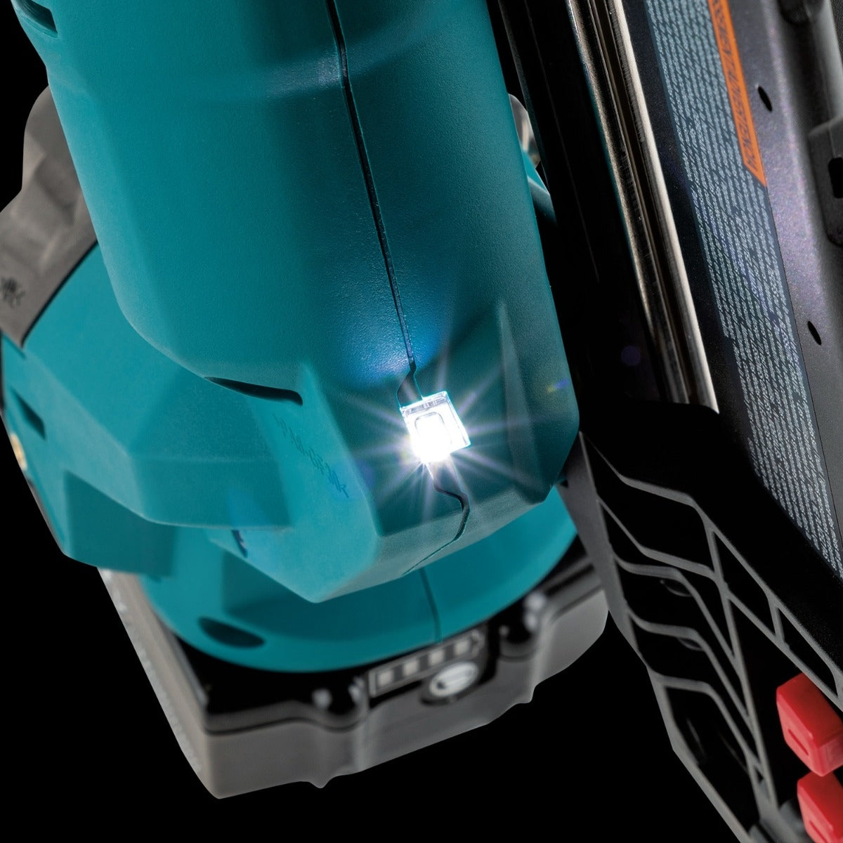 Makita XNB06Z 18V LXT Brushless Cordless 2-1/2-in. Angled 16-Gauge Finish Nailer, Tool Only