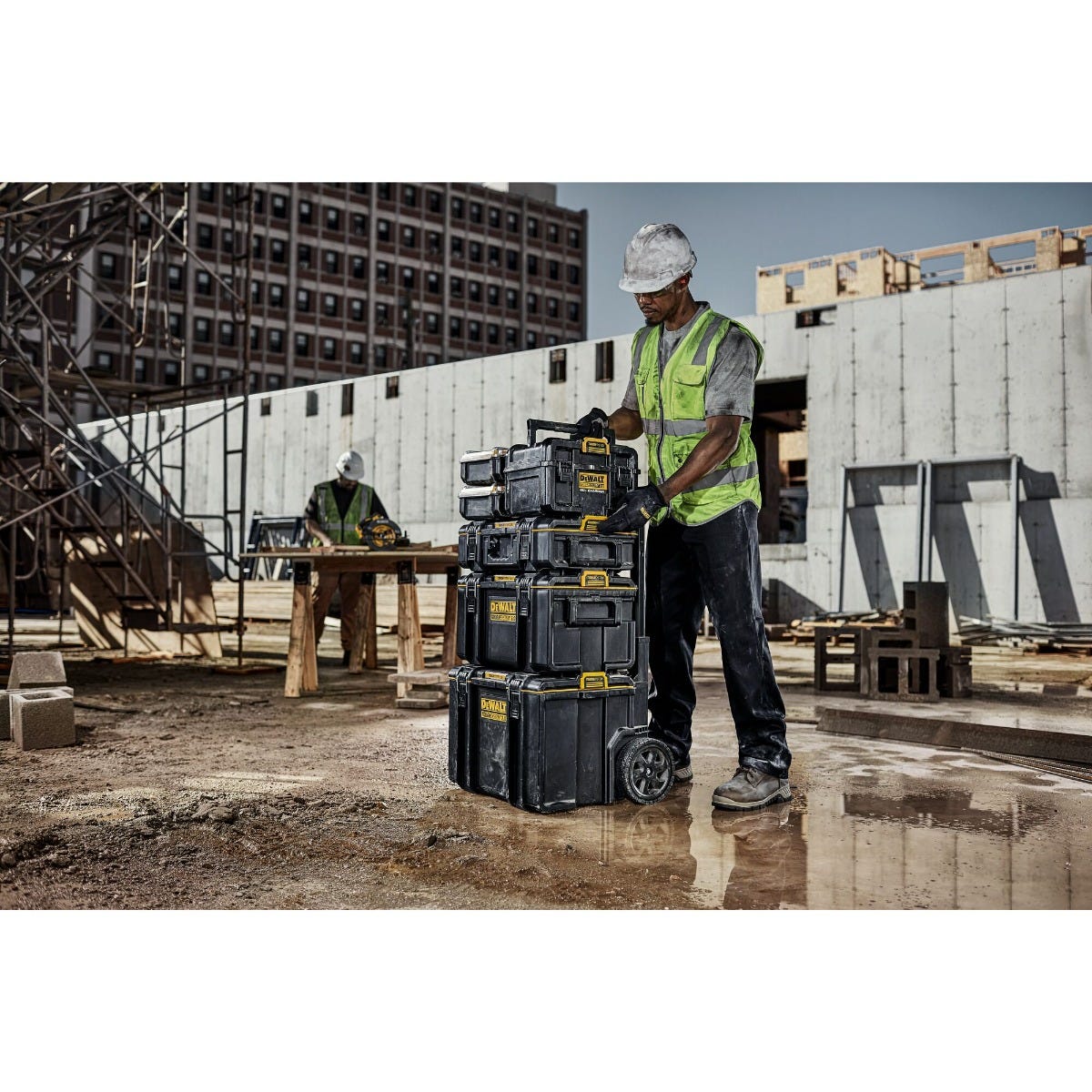 DeWalt DWST08050 ToughSystem 2.0 20V MAX Dual Port Charging Case