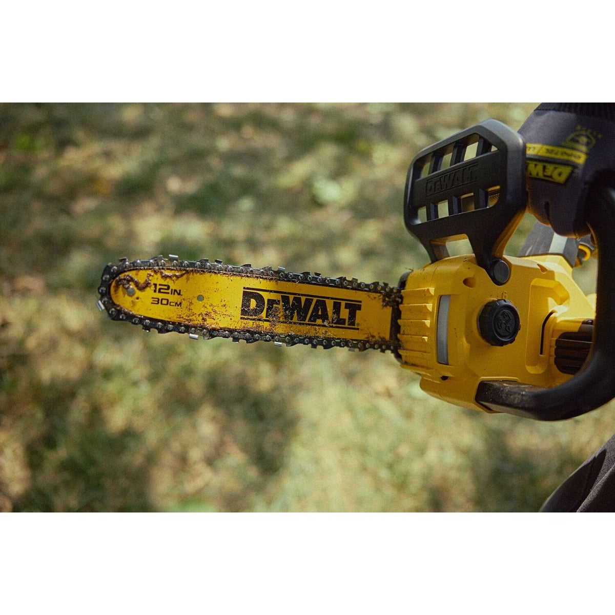 DeWalt DCCS621B 20V MAX* Compact 12 in. Brushless Cordless Chainsaw, Tool Only