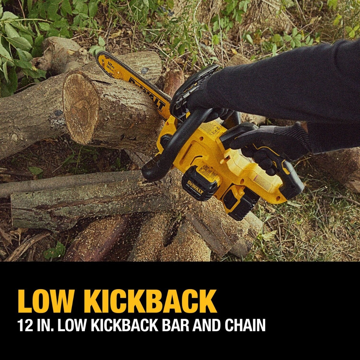 DeWalt DCCS621P1 20V MAX* Compact Brushless 12 in. Chainsaw 5.0Ah Kit