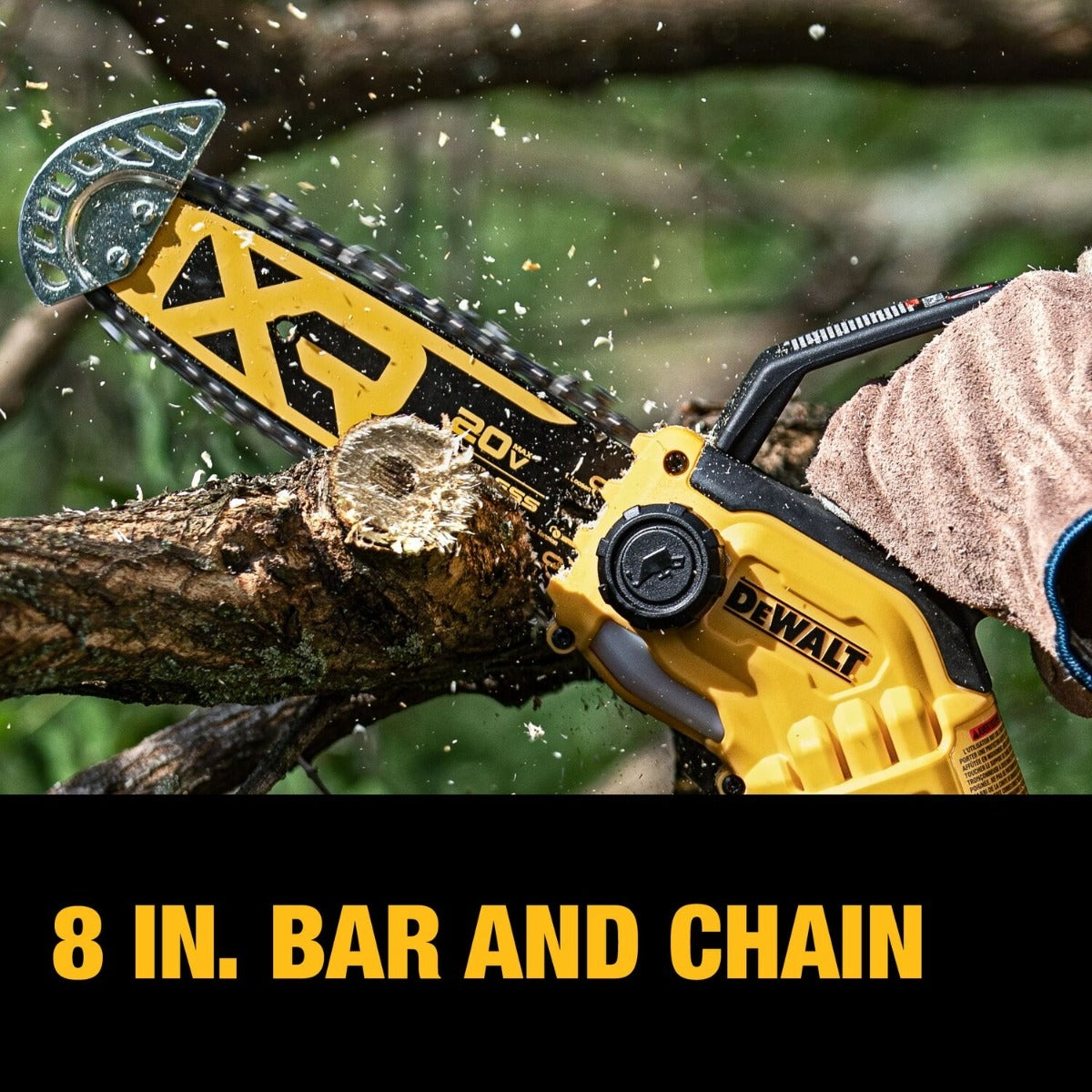 DeWalt DCCS623L1 20V MAX XR Brushless 8 in. Chainsaw 3.0Ah Kit